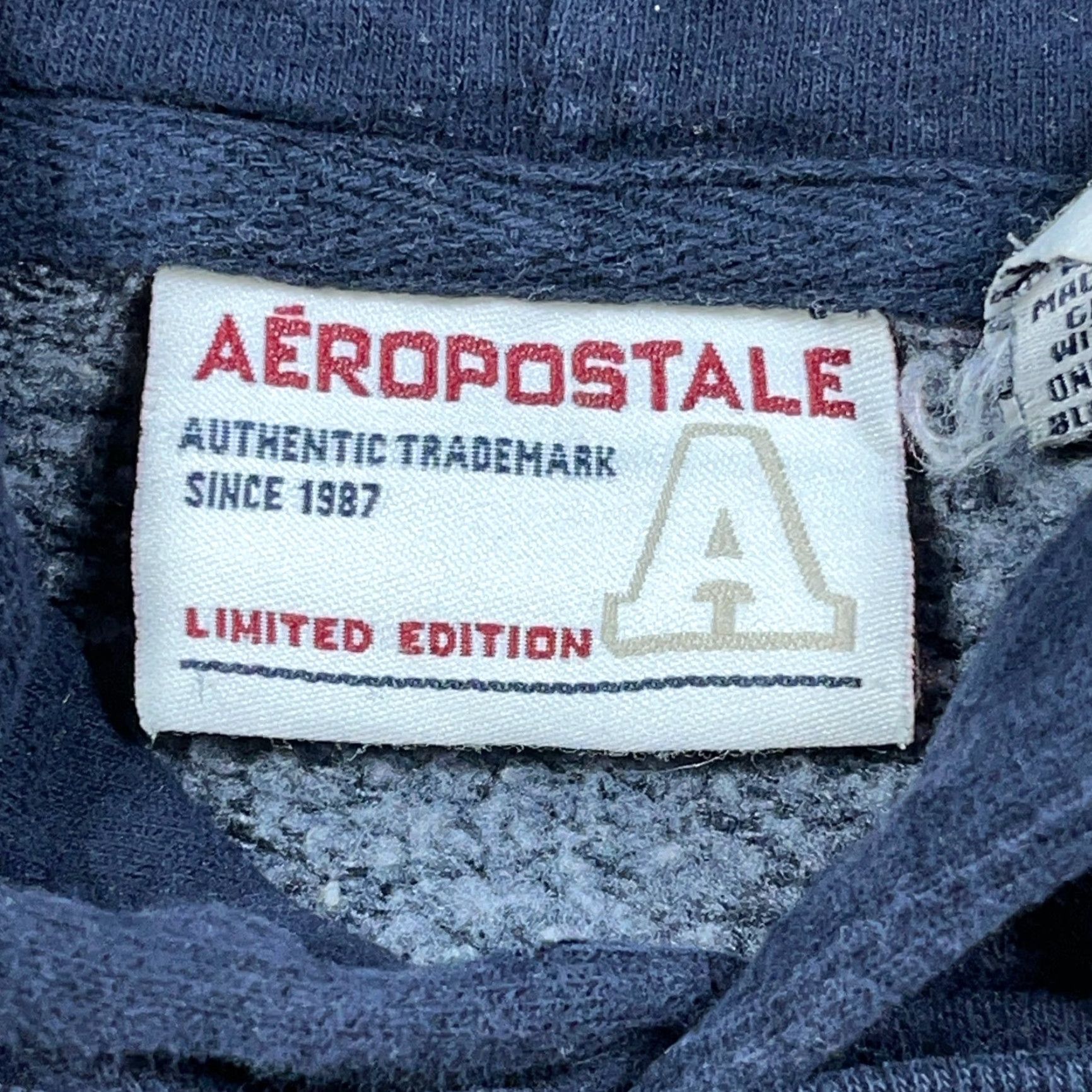 Aeropostale VINTAGE Aeropostale Hoodie Men L Navy Blue Sweatshirt 2000s Adult Size US L / EU 52-54 / 3 - 4 Thumbnail