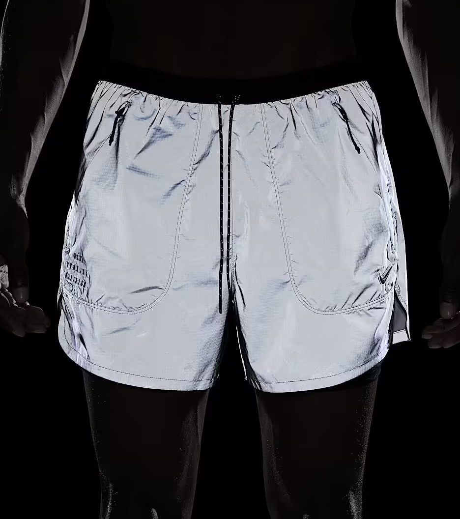 Other Nike Run Dri-Fit Shorts Reflective Size US 39 - 4 Thumbnail