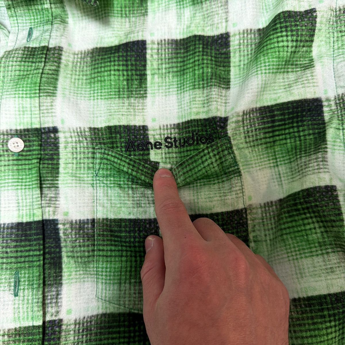 Acne Studios Acne studios green and black flannel button down shirt Size US M / EU 48-50 / 2 - 3 Thumbnail