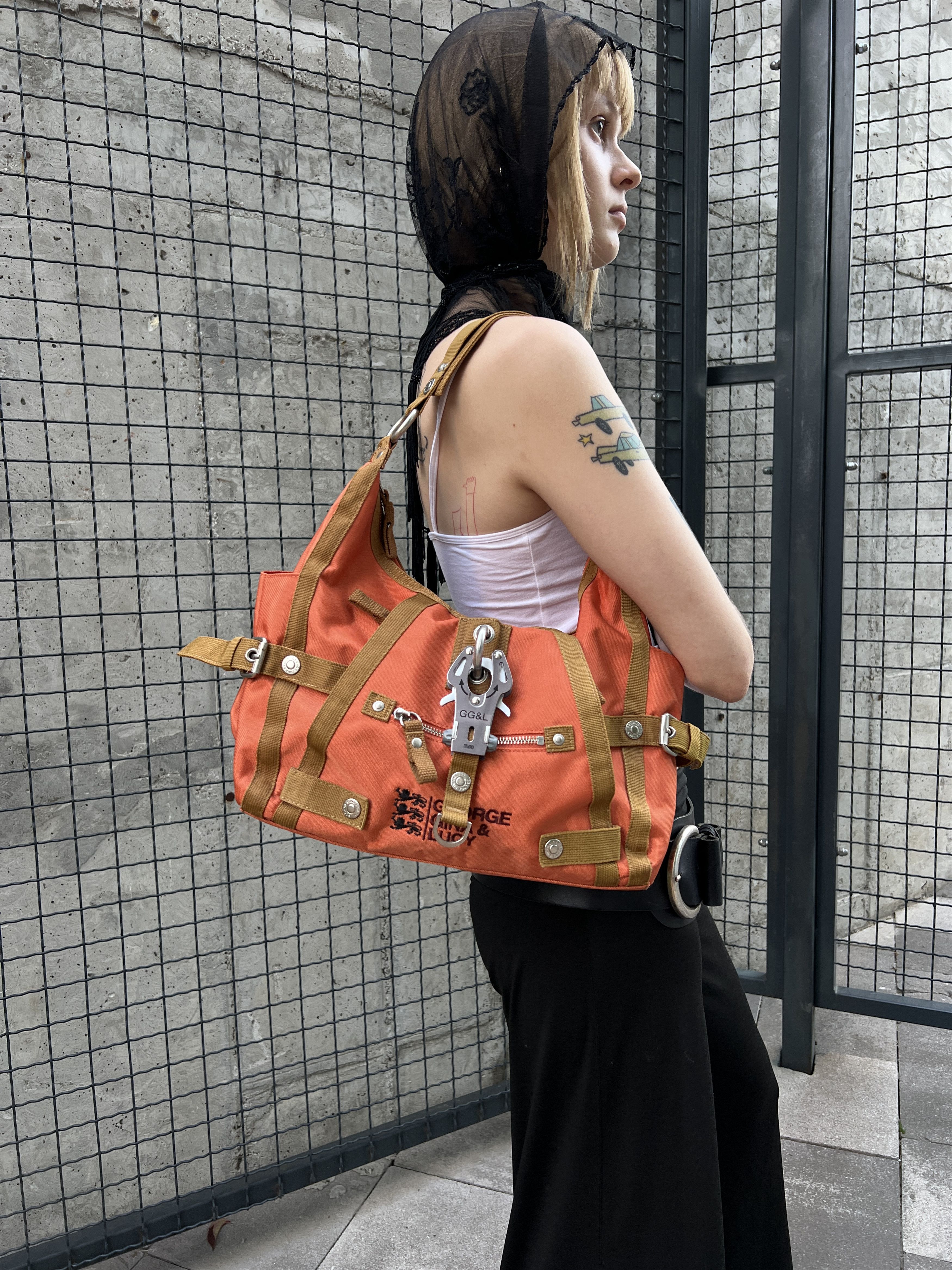 Avant Garde x George Gina Lucy George Gina & Lucy Vintage Y2K Popalicious Shoulder Bag in Orange, Women's