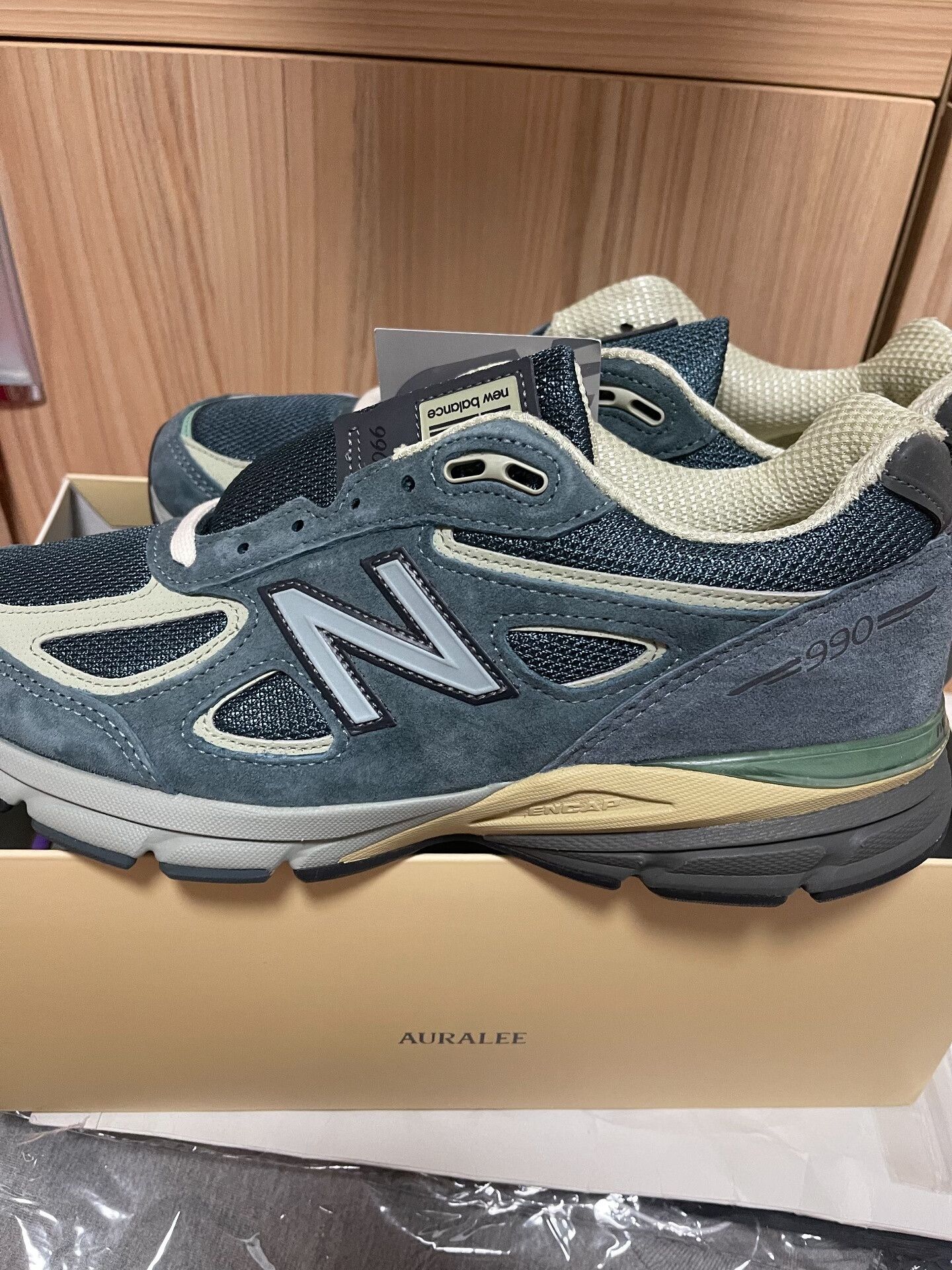 Auralee Auralee x Balance 990 V4 Size US 9 / EU 42 - 1 Thumbnail