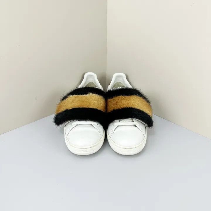 Other Louis Vuitton White Fur Strap Sneakers -2508 Size US 6.5 / EU 39-40 - 2 Thumbnail