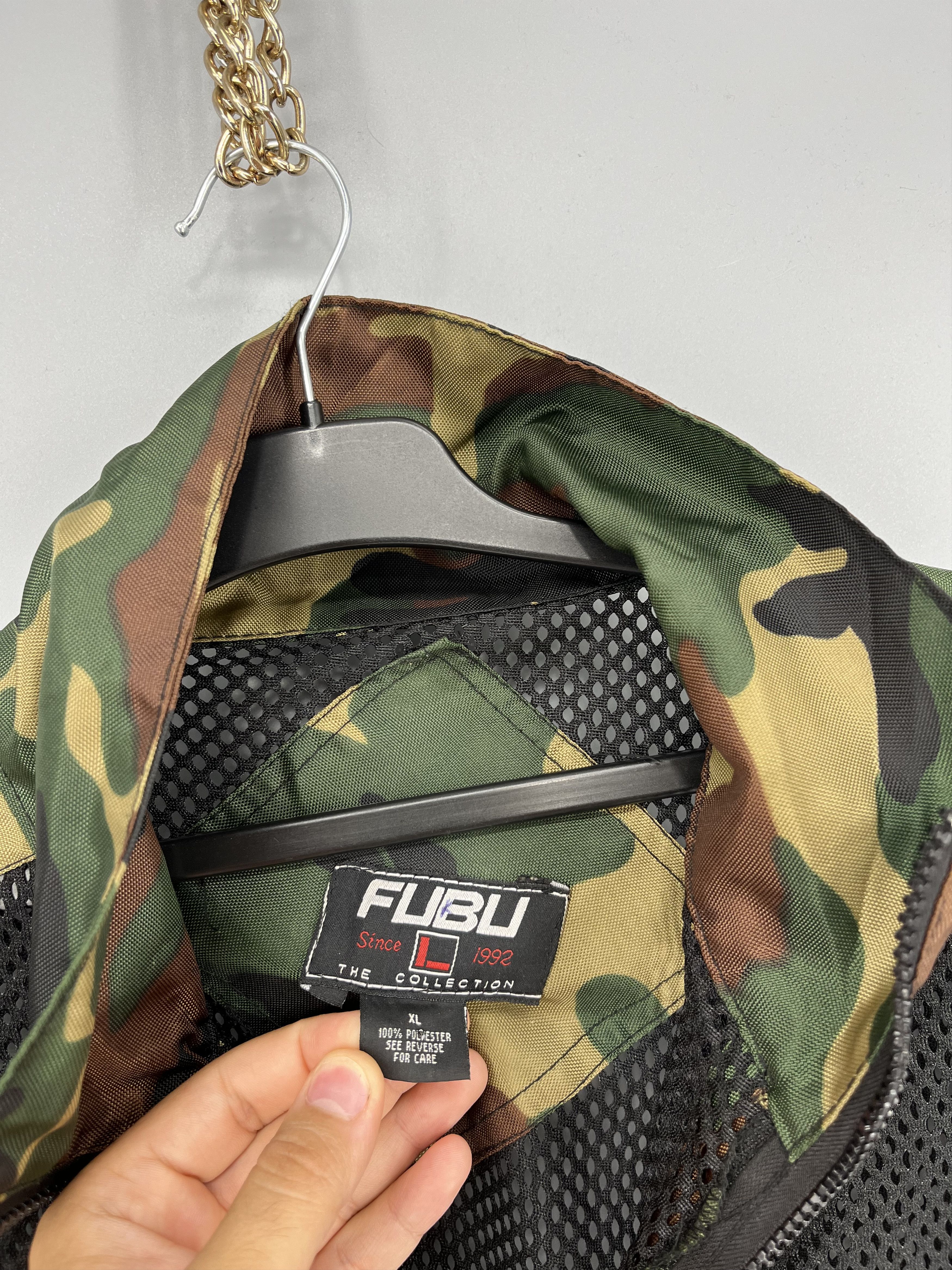 Fubu Vintage 90s Fubu Camo Sports Side Tapes Zipper Jacket Tshir Size US L / EU 52-54 / 3 - 6 Thumbnail