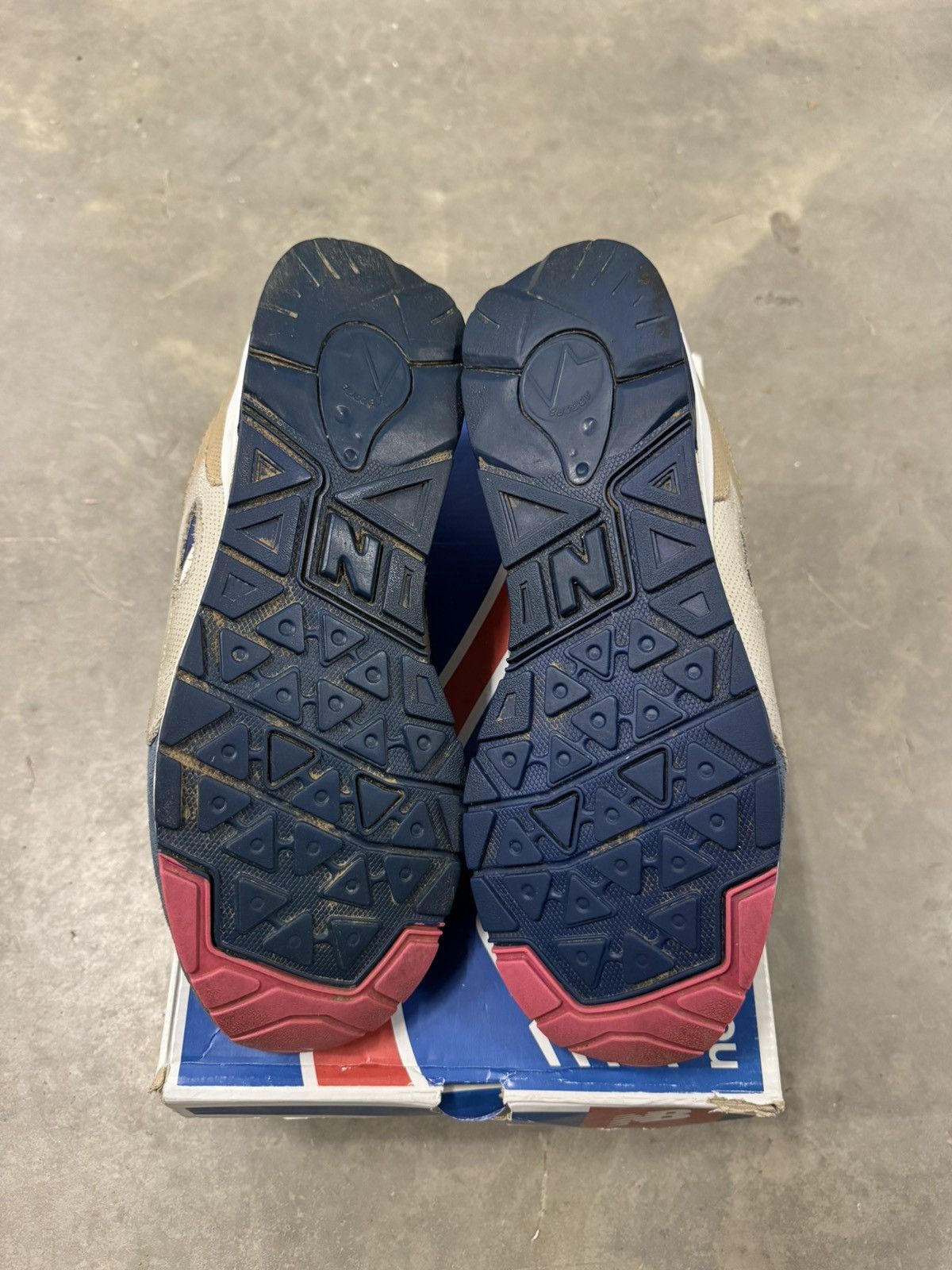 Kith × New Balance New Balance 1600 x Ronnie Fieg x Kith Daytona Size 10 Size US 10 / EU 43 - 6 Thumbnail