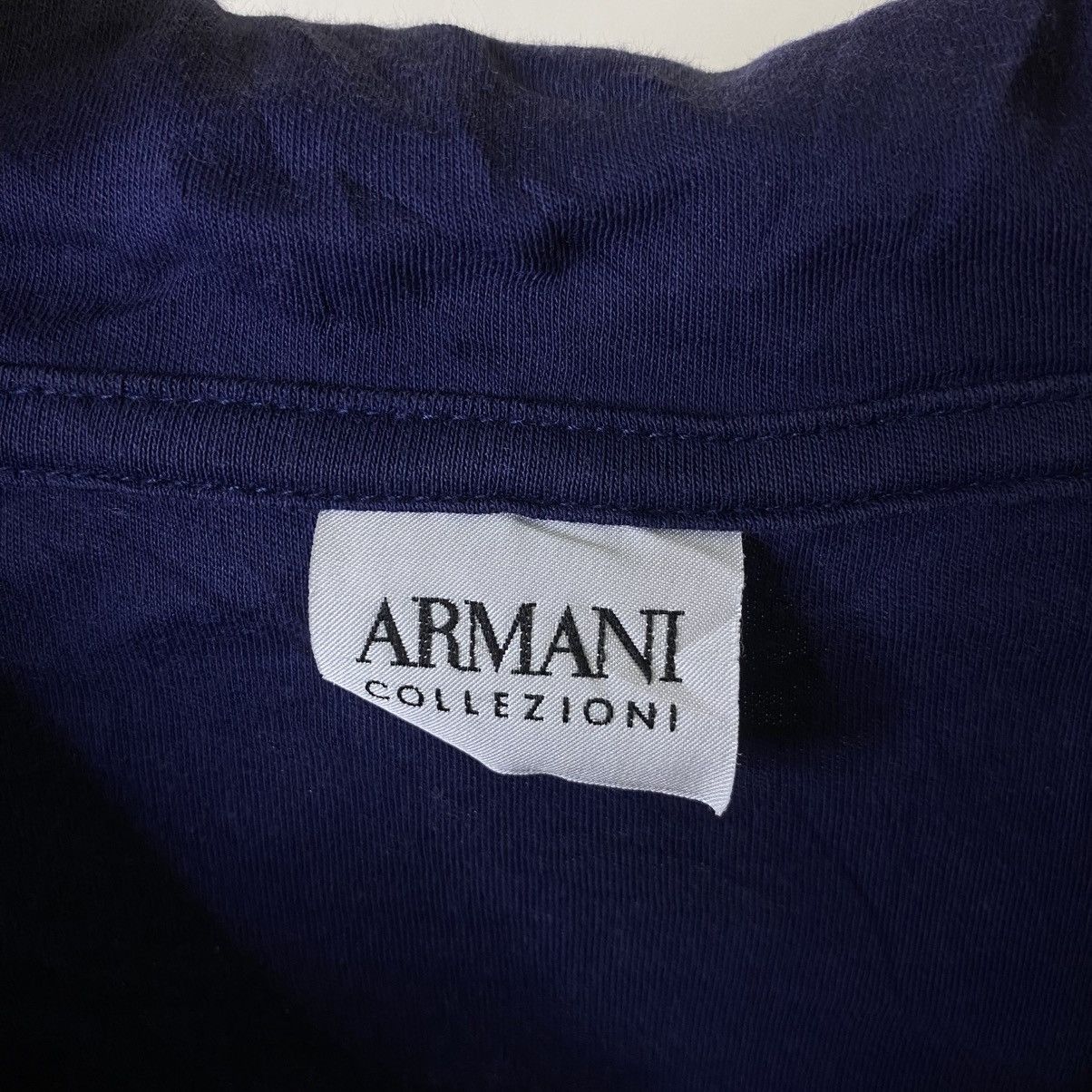 Armani Collezioni Navy Blank V Neck T Shirt Size US M / EU 48-50 / 2 - 3 Thumbnail
