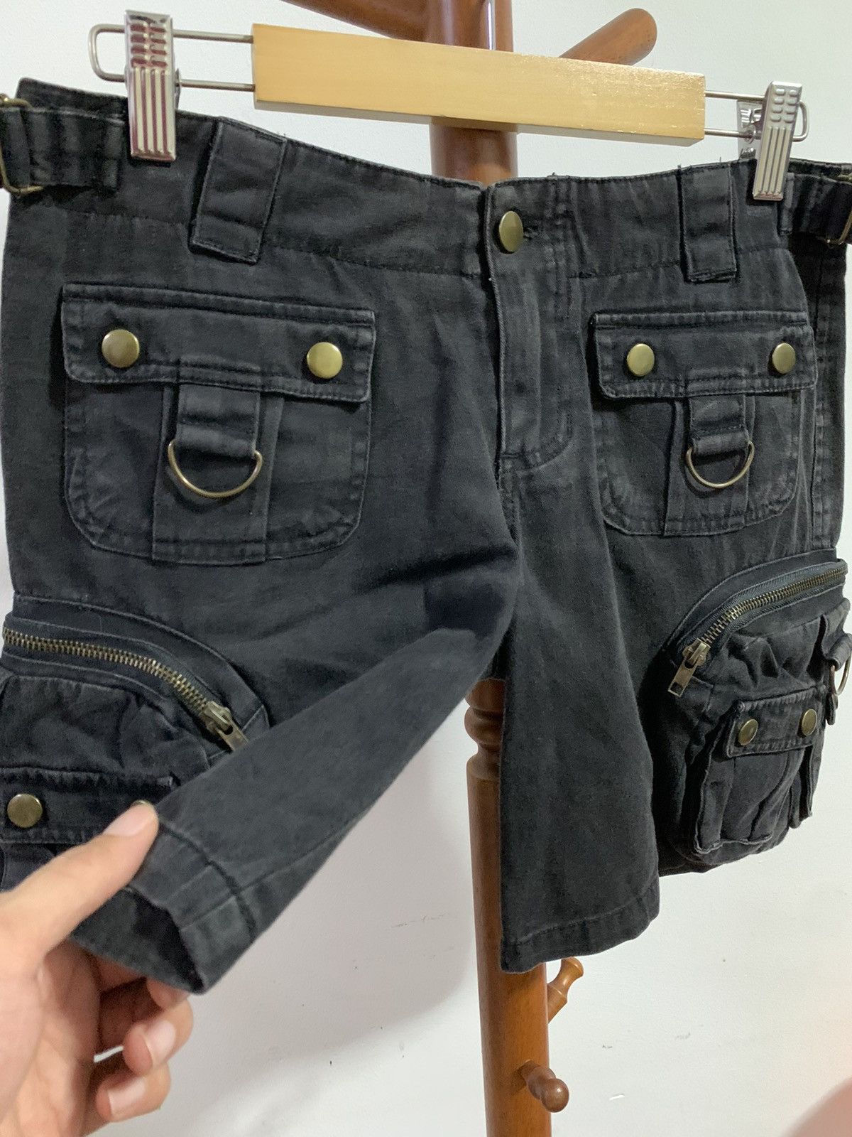 Japanese Brand CECIL MC BEE Multi Pocket Shorts Size 29" - 3 Thumbnail