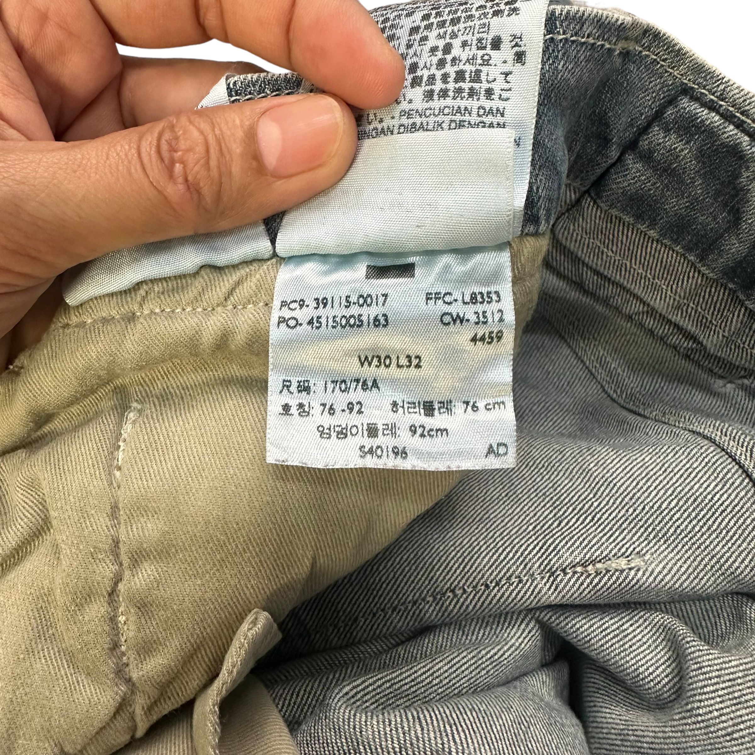 Levi's LEVIS BLACK TAB LIGHT WASH DENIM PANT #8864-032 Size US 30 / EU 46 - 10 Thumbnail