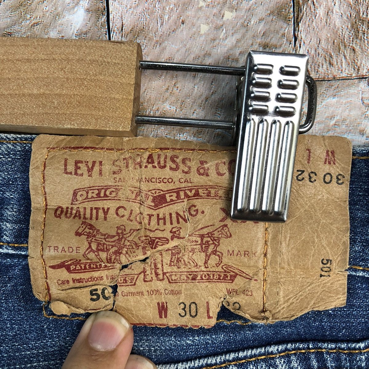 Levi's 501 Levis Blue Distressed Denim Pants #A970 Size US 30 / EU 46 - 19 Thumbnail