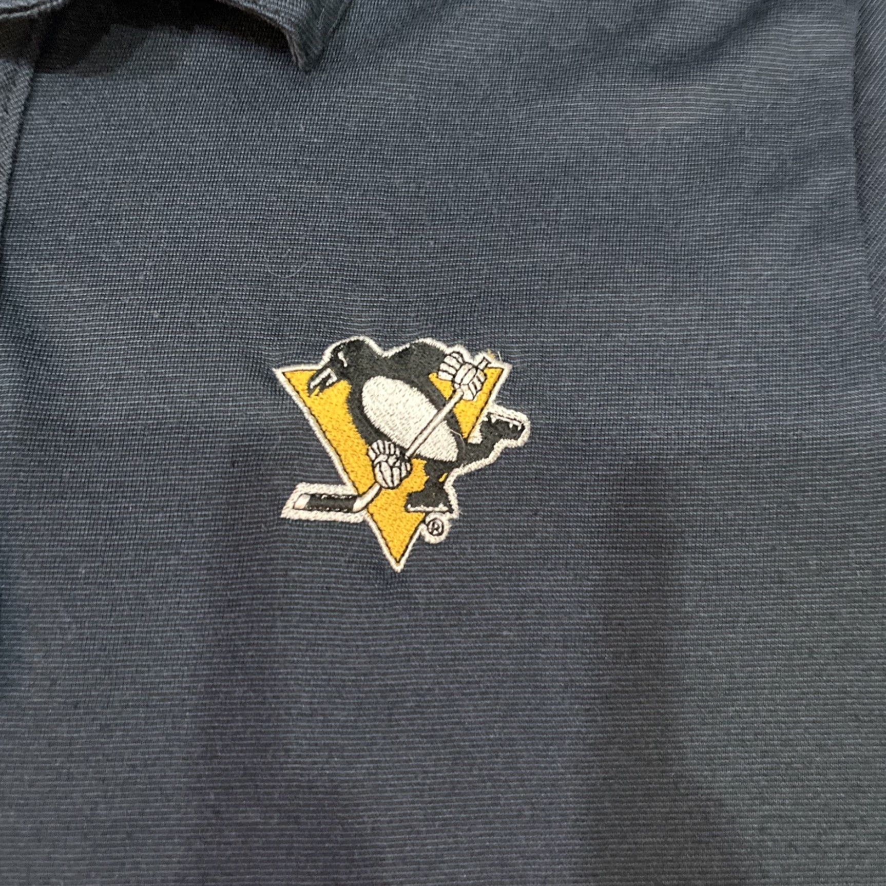 TravisMathew Travis Mathew Polo Shirt Mens M Blue Short Sleeve NHL Pittsburgh Penguins Logo Shirt Size US M / EU 48-50 / 2 - 2 Thumbnail