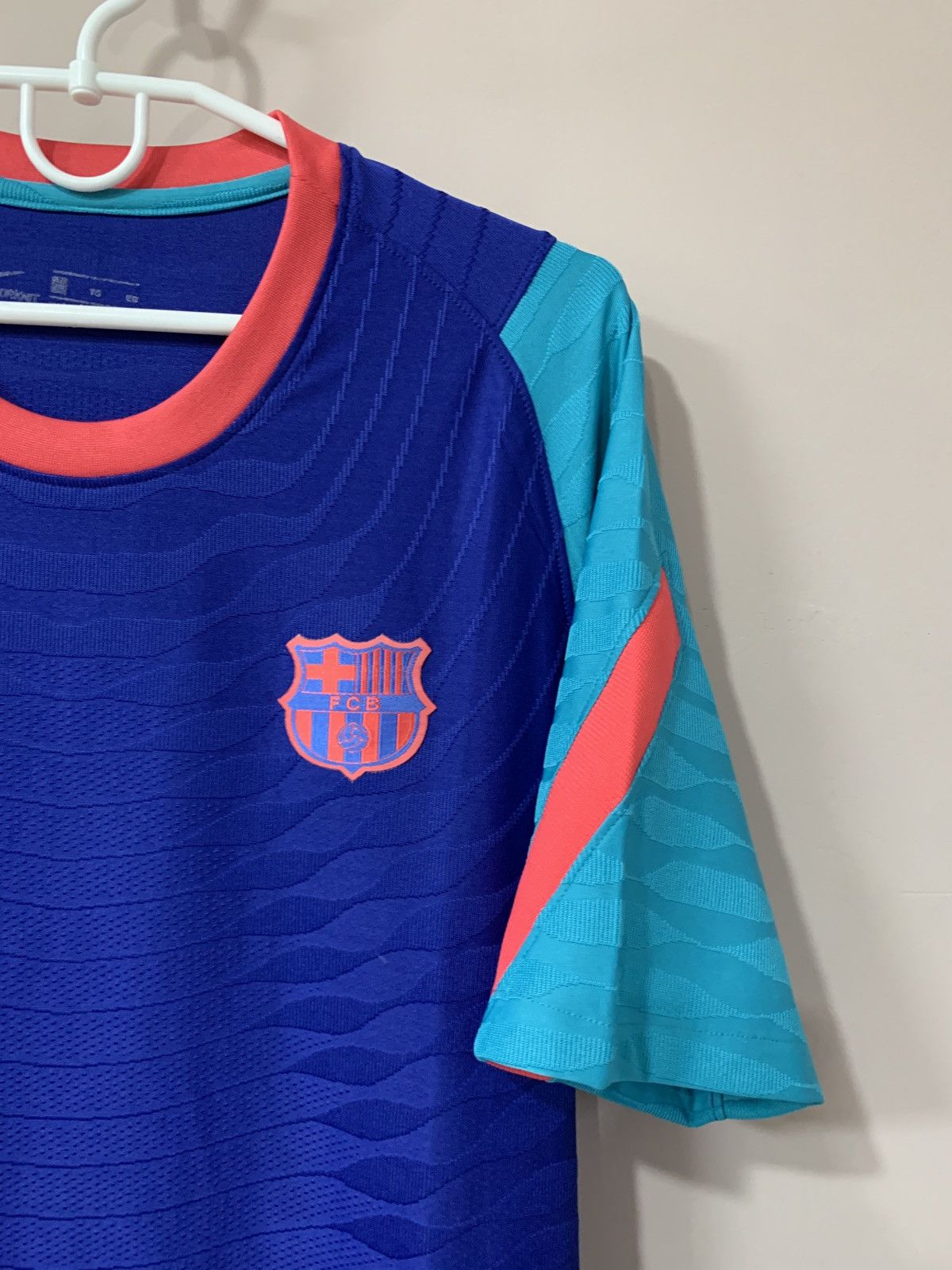 Other FC Barcelona vaporknit soccer football jersey Size US M / EU 48-50 / 2 - 4 Thumbnail
