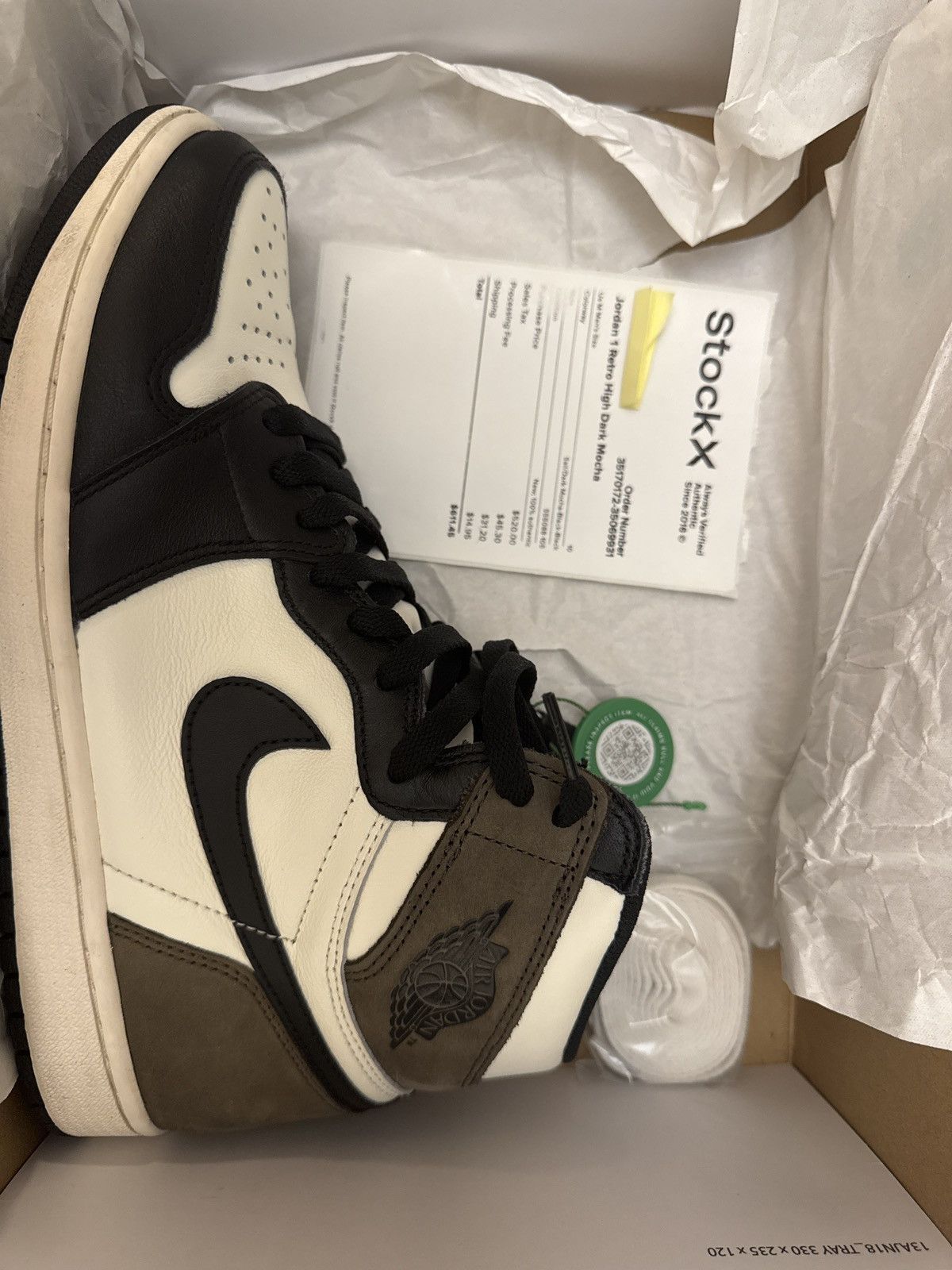 Nike AIR JORDAN 1 RETRO HIGH OG. Size US 10 / EU 43 - 9 Thumbnail