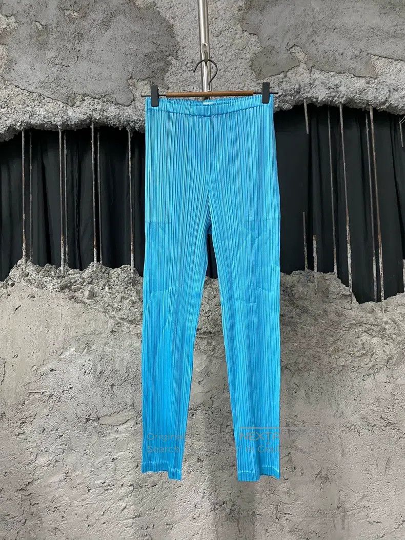 Issey Miyake Issey Miyake Blue Trousers Size 25" / US 0 / IT 36 - 1 Thumbnail