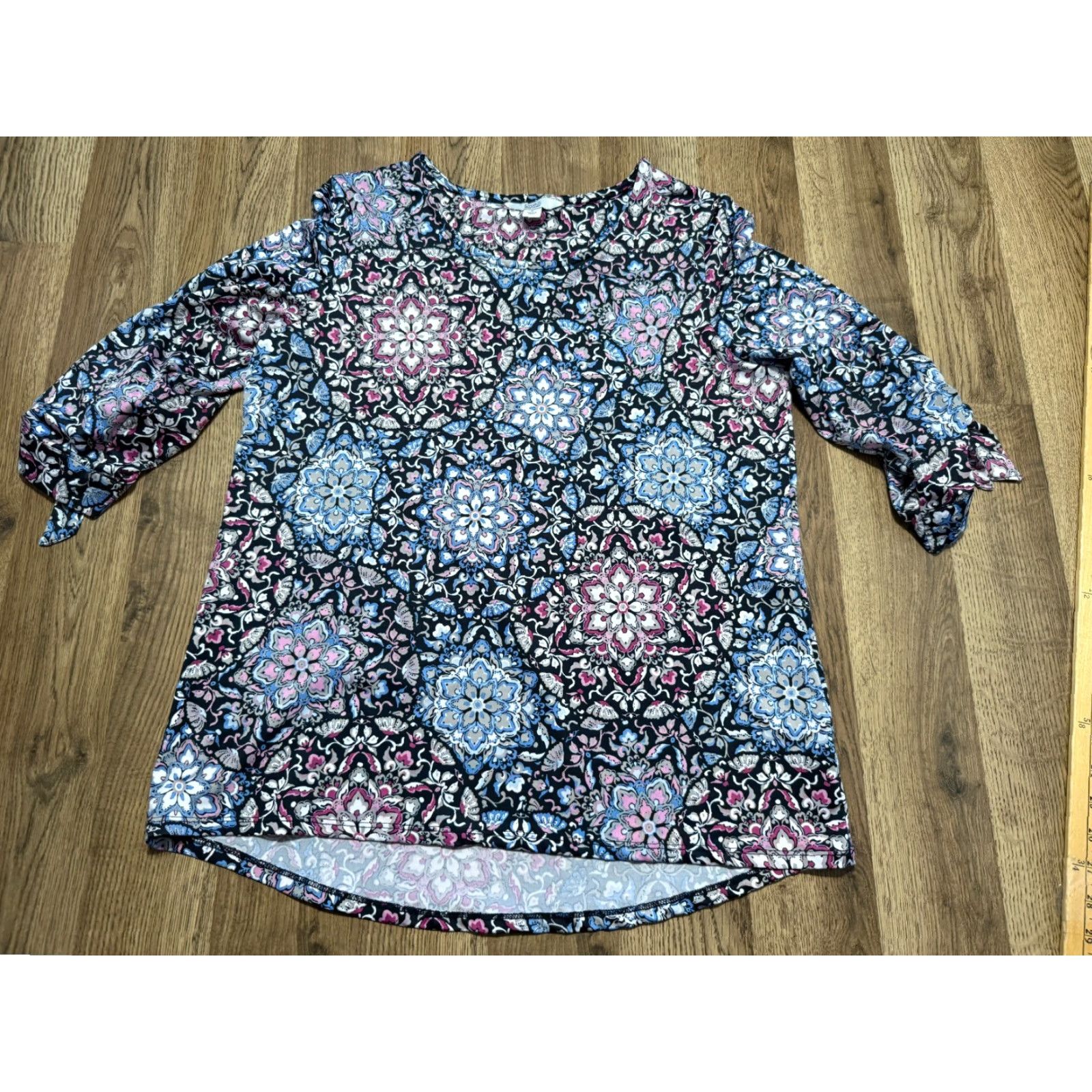 Croft & Barrow Croft & Barrow Shirts Women's Medium Blue Blouse 3/4 Sleeve Mandala Print Casual Womens Regular Polyester Size M / US 6-8 / IT 42-44 - 2 Thumbnail