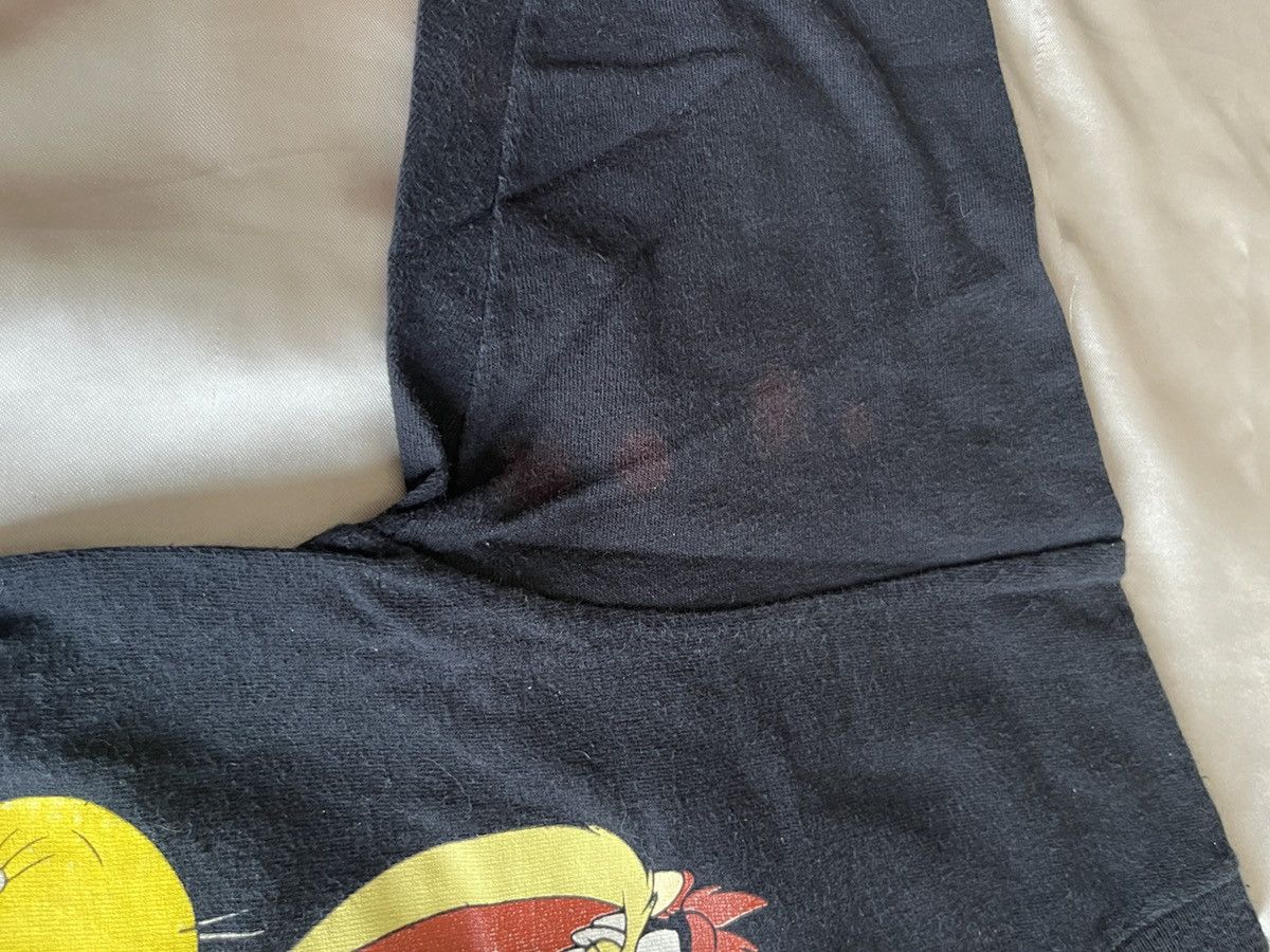 Other 1993 United Brands International Looney Toons Tee Size US L / EU 52-54 / 3 - 6 Thumbnail