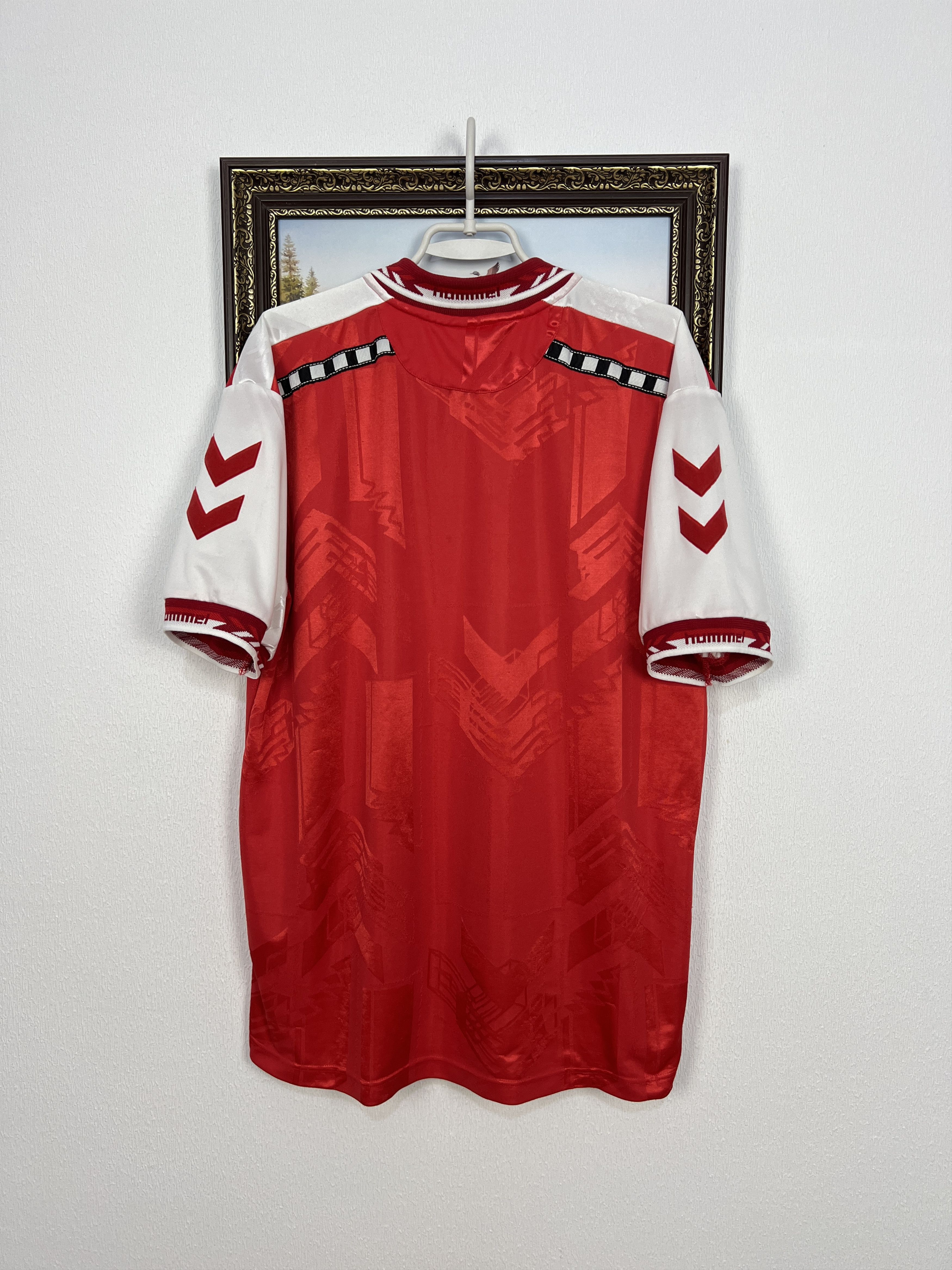 Hummel Share Denmark Home football shirt 1996 Soccer Hummel Jersey Size US XL / EU 56 / 4 - 10 Thumbnail