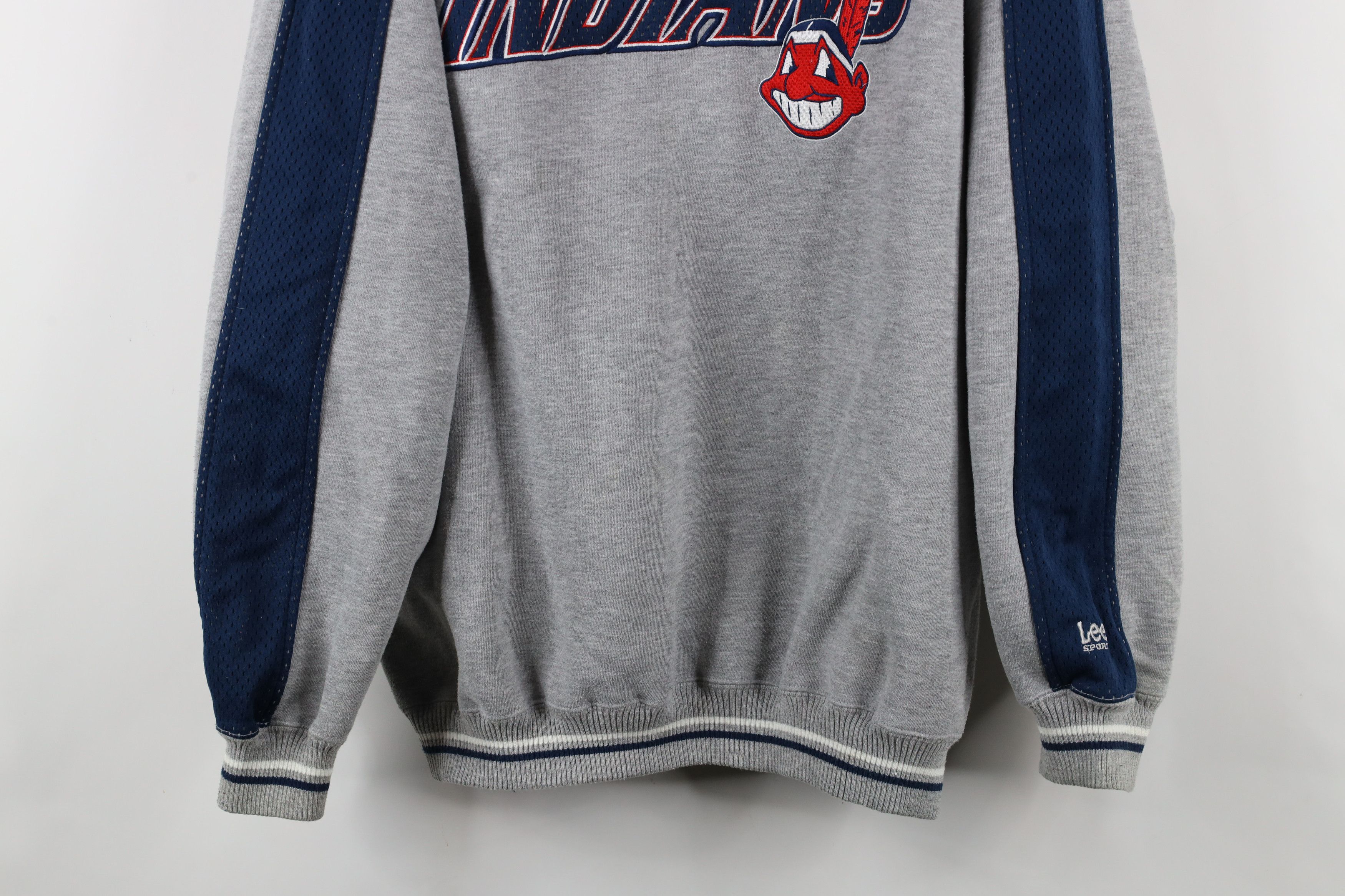 Vintage Vintage 90s Chief Cleveland Indians Baseball Sweatshirt Size US XL / EU 56 / 4 - 3 Thumbnail