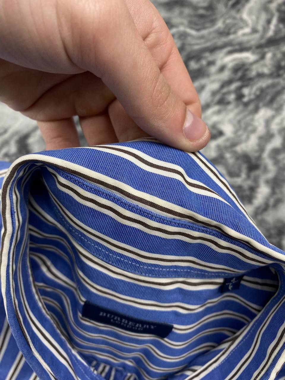 Burberry Burberry Long Sleeve Shirt Buttons Striped Men Size L Blue Size US L / EU 52-54 / 3 - 5 Thumbnail