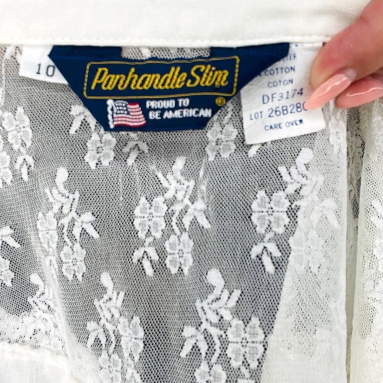 Vintage VINTAGE White Button Down Pandhandle Slim Longsleeve Women's Top Shirt Women S White Button-Down Pandhandle Slim Longsleeve Women’s Top Size S / US 4 / IT 40 - 4 Thumbnail