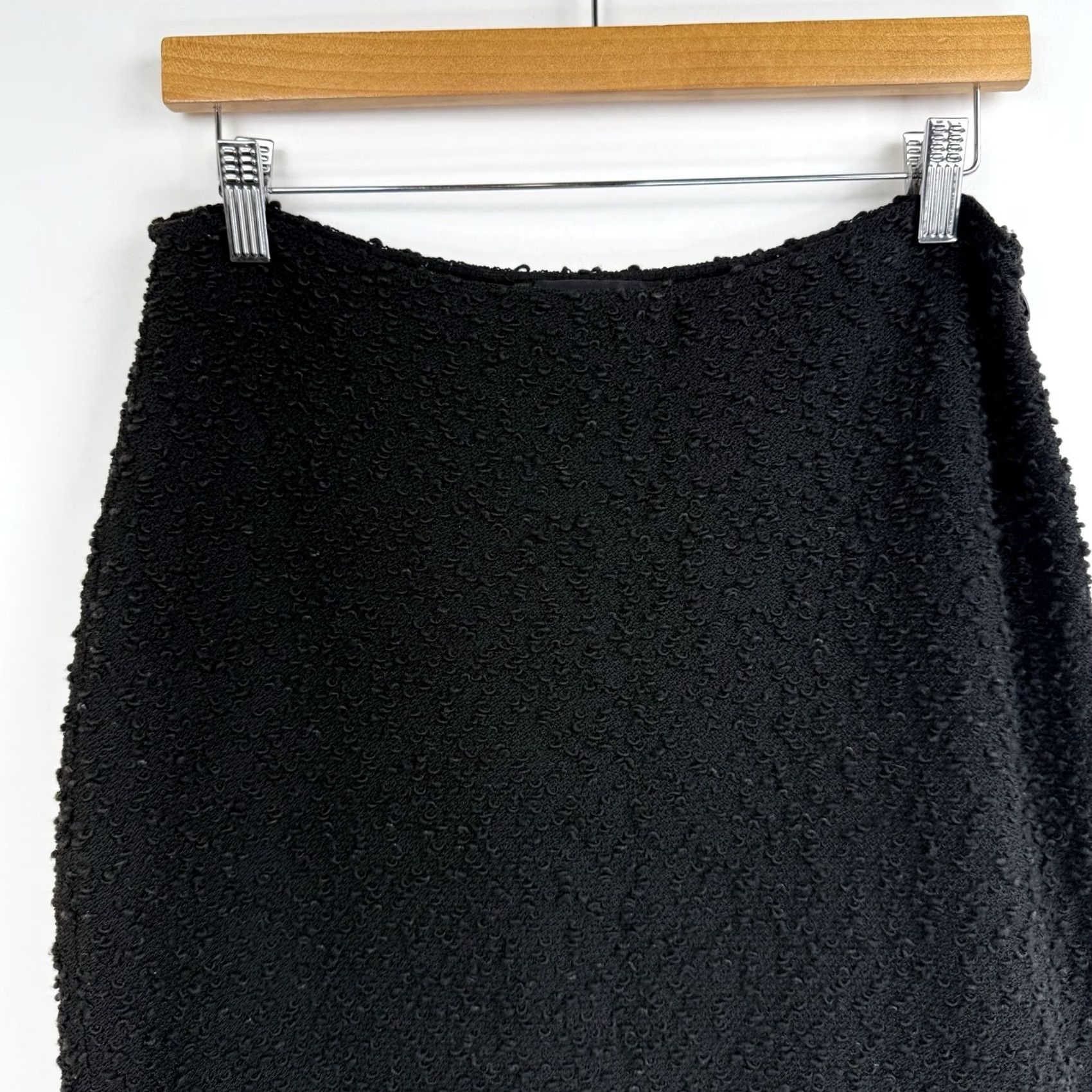 Vintage VINTAGE St John Skirt Womens 6 Black Knit Wool Rayon Zip Fringe A-Line Knee Length Womens Size 28" / US 6 / IT 42 - 2 Thumbnail