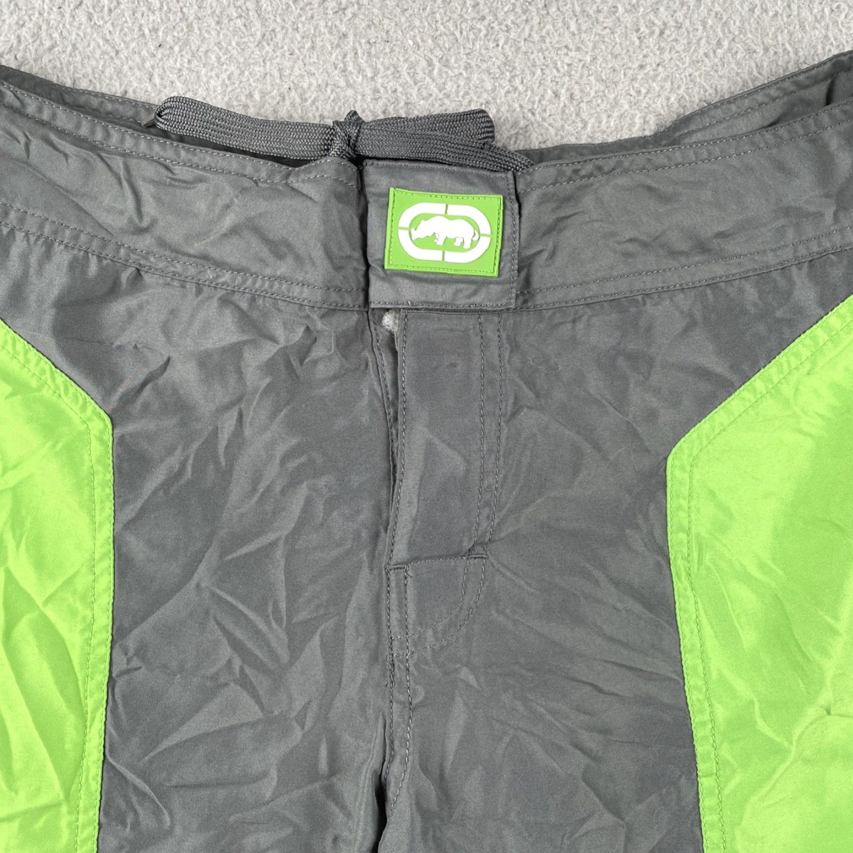Ecko Unltd. Ecko Unlimited Rhino MMA Fighter Shorts Size 32 Gray & Green Size US 32 / EU 48 - 2 Thumbnail