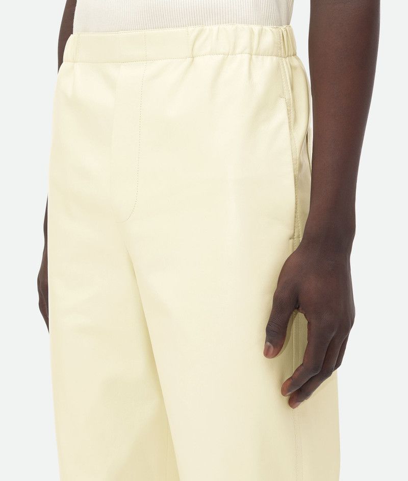 Bottega Veneta o1bcso1str0526 Shiny Leather Elasticated Trousers in Cream Size US 32 / EU 48 - 5 Thumbnail