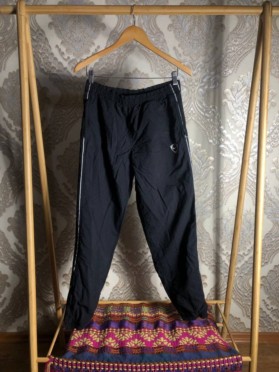 Nike VINTAGE NIKE RETRO SPORTSWEAR PANTS DRILL NYLON SWOOSH 90s Size US 32 / EU 48 - 1 Thumbnail