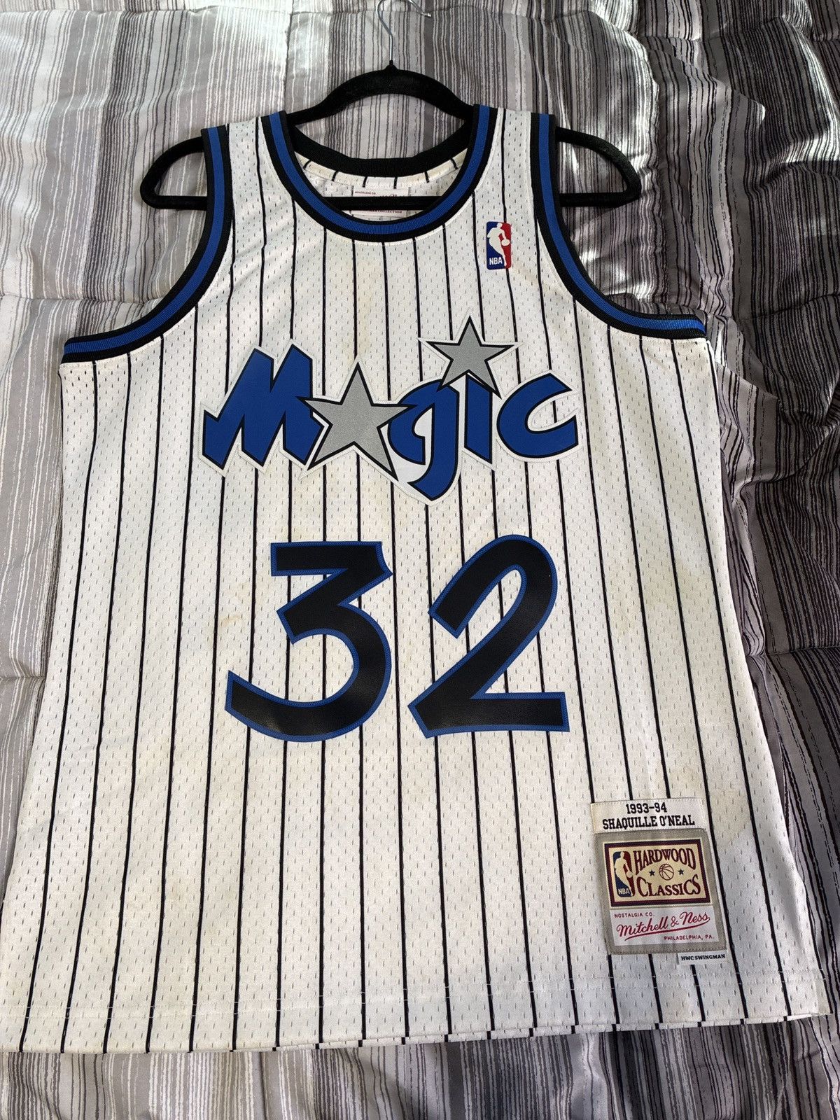Mitchell & Ness Vintage Shaq Orlando Magic Jersey Size US M / EU 48-50 / 2 - 3 Thumbnail