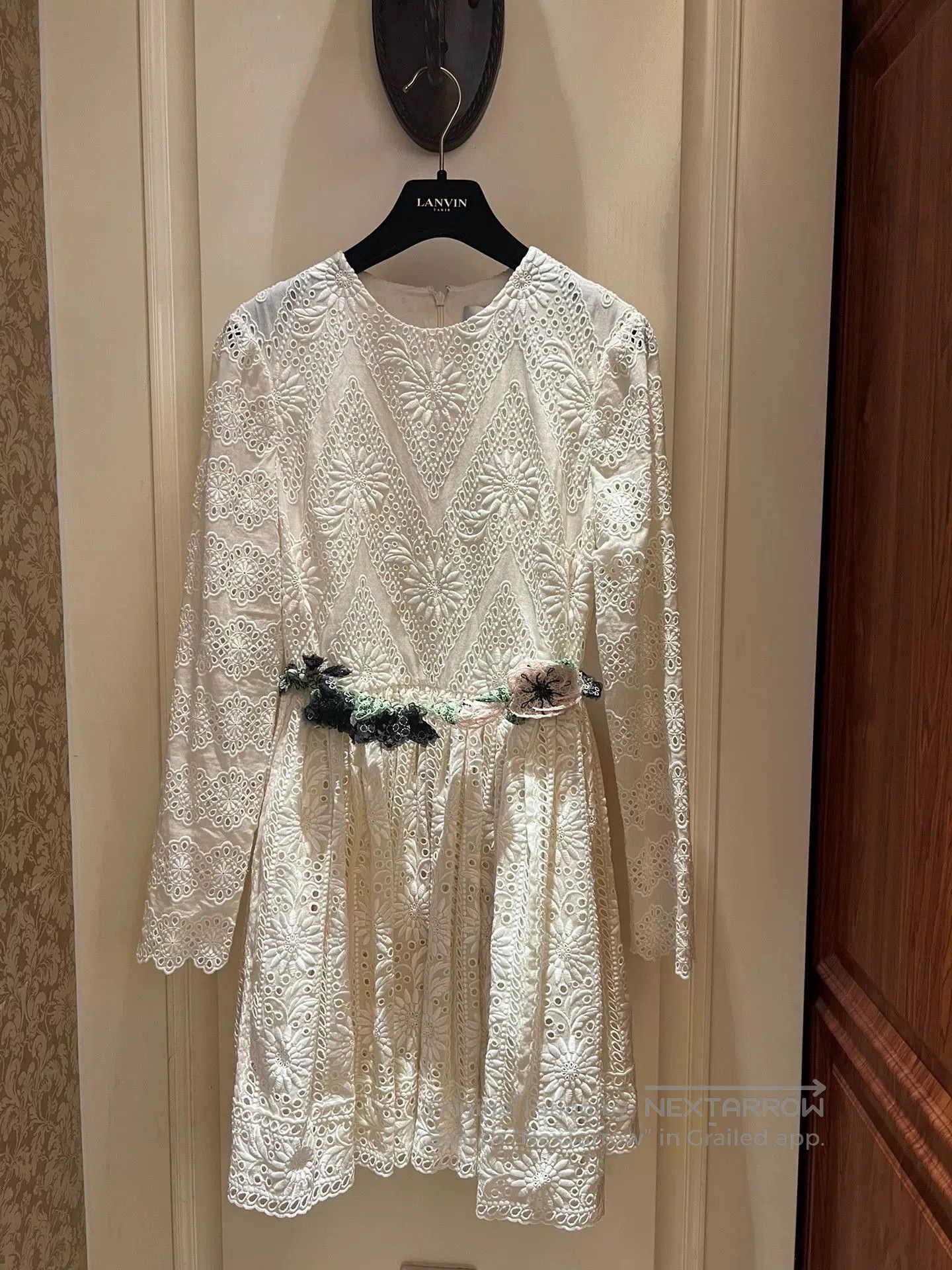 Valentino Valentino Embroidered White Dress. Size S / US 4 / IT 40 - 1 Thumbnail