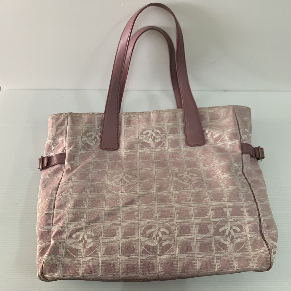 Chanel Chanel Traveline Pink Large Tote Bag Size ONE SIZE - 2 Thumbnail