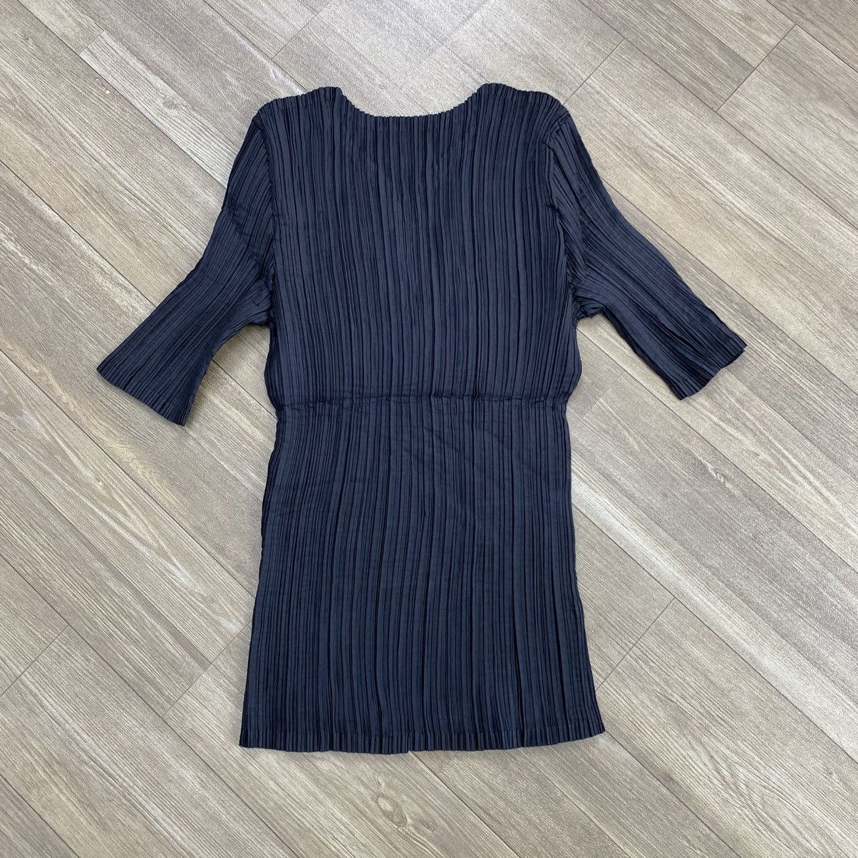 Pleats Please Issey Miyake Vintage Pleats Please Issey Fete Miyake Black V Neck Top🖤 Size US S / EU 44-46 / 1 - 8 Thumbnail