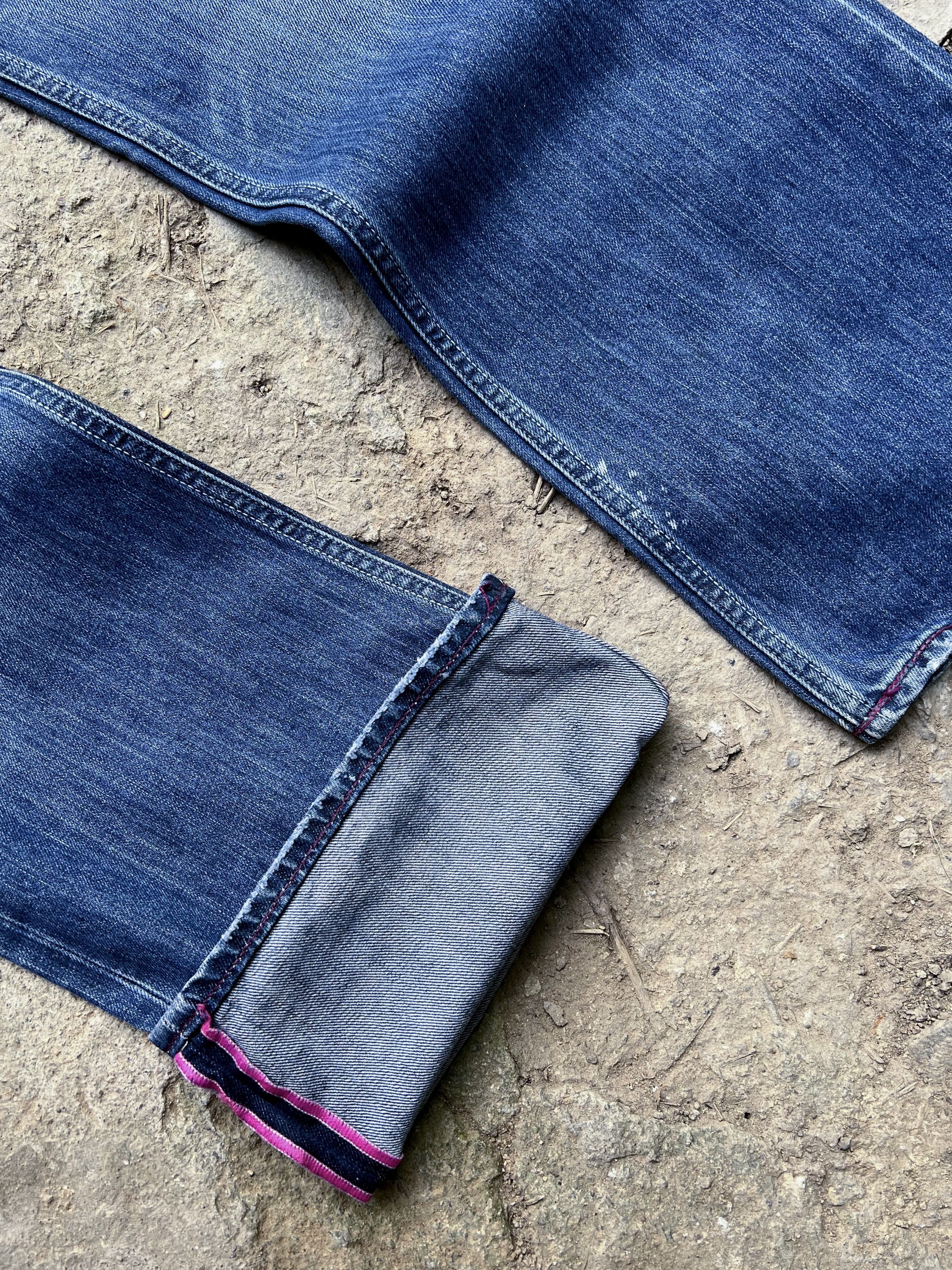 Diesel Y2K Diesel Flared Distressed Emdroidery Denim Jeans Size US 33 - 11 Thumbnail