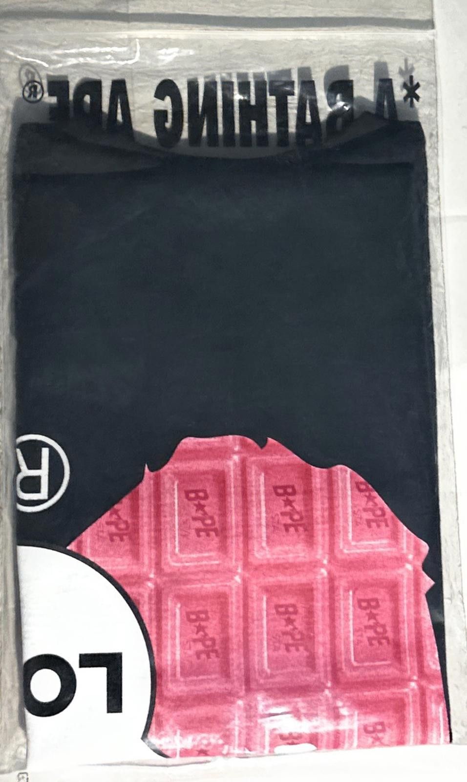 Bape A Bathing Ape BAPE LOVE Graphic T-Shirt Black Pink Size US XL / EU 56 / 4 - 3 Thumbnail