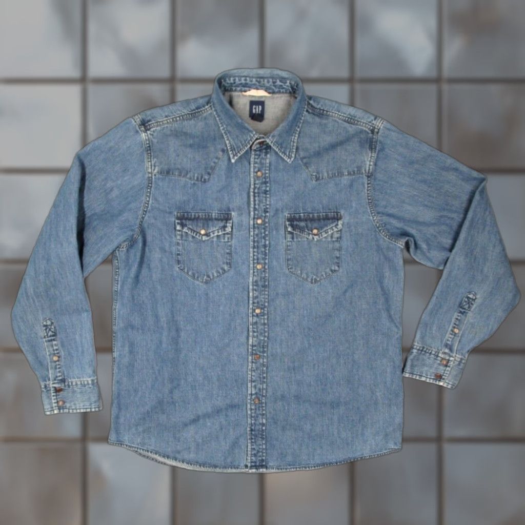 Gap Mens Large Blue Denim Long Sleeve Button Up Shirt Pearl Snaps