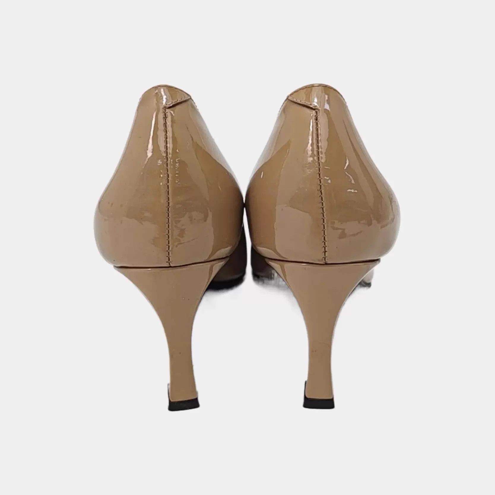 Roger Vivier Authentic Roger Vivier Pumps 35.5 Size US 5 / IT 35 - 7 Thumbnail