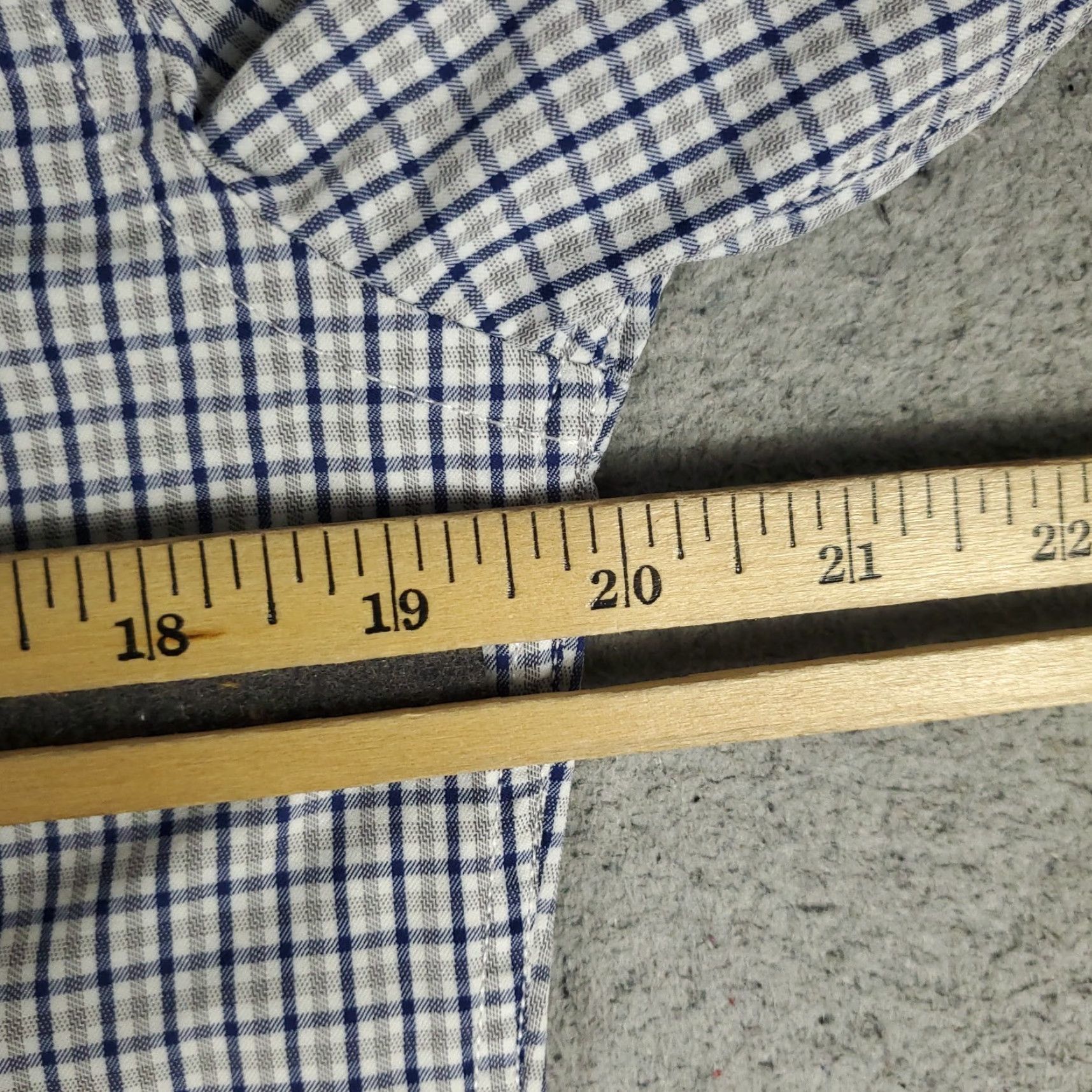 UNTUCKit UNTUCKit Shirt Mens Small Blue Plaid Nylon Stretch Button Up Long Sleeve Size US S / EU 44-46 / 1 - 5 Thumbnail