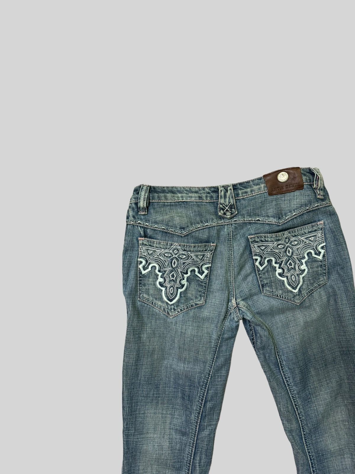 If Six Was Nine × Japanese Brand × Le Grande Bleu (L.G.B.) Flared Antik denim Low Waist embroidery Bootcut Denim Size US 30 / EU 46 - 9 Thumbnail