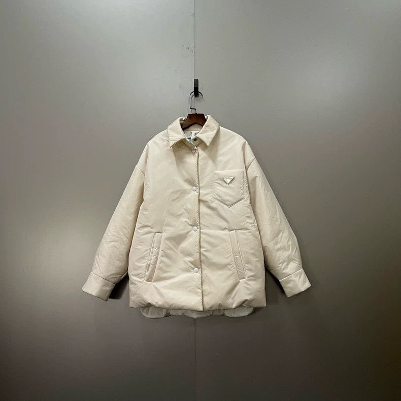 Prada Size 36 Beige triangle down jacket 2503-Nextarrow