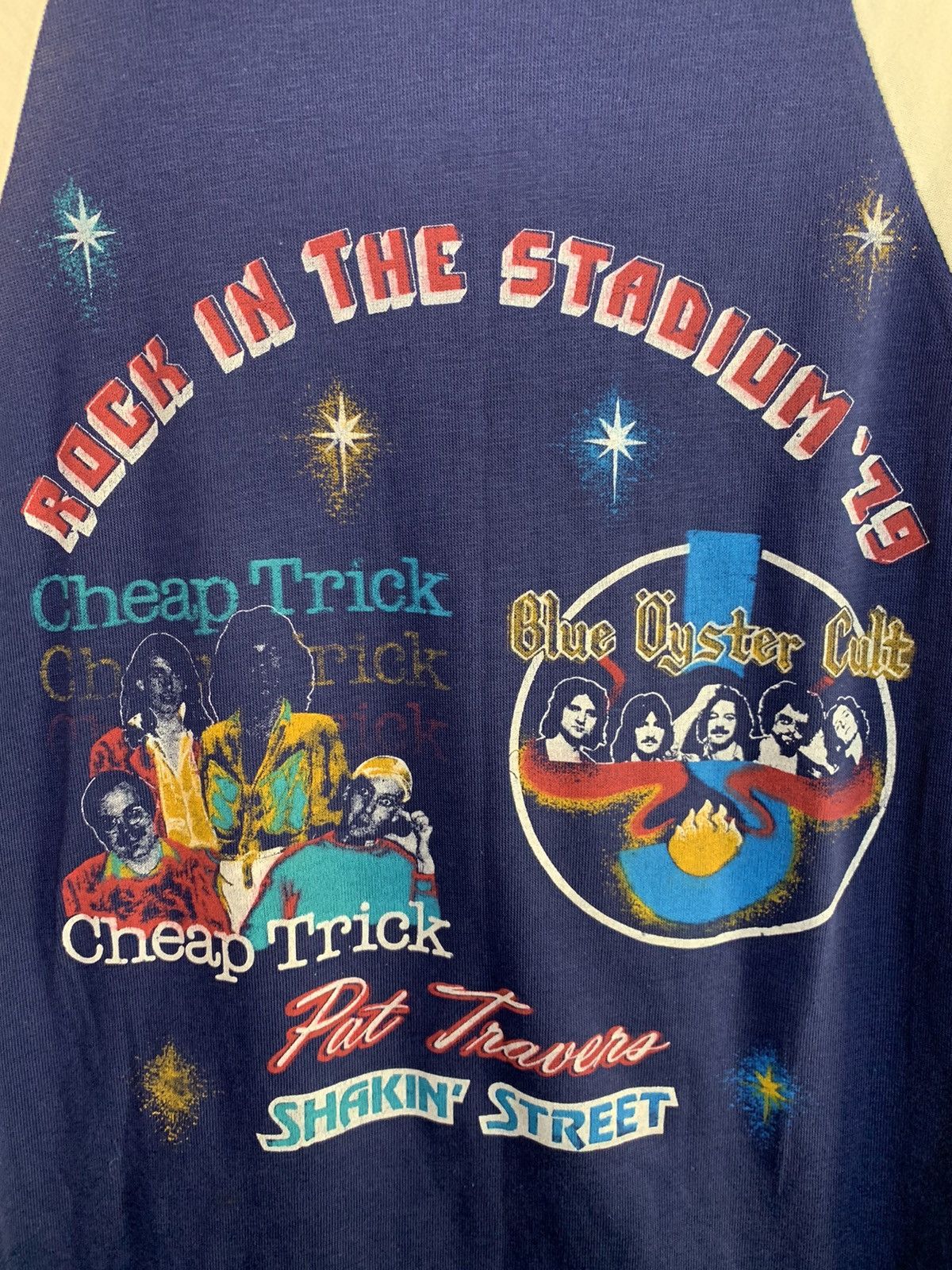 Band Tees × Vintage *RARE* Vintage 1979 Rock In The Stadium Concert Raglan Shirt Size US L / EU 52-54 / 3 - 4 Thumbnail