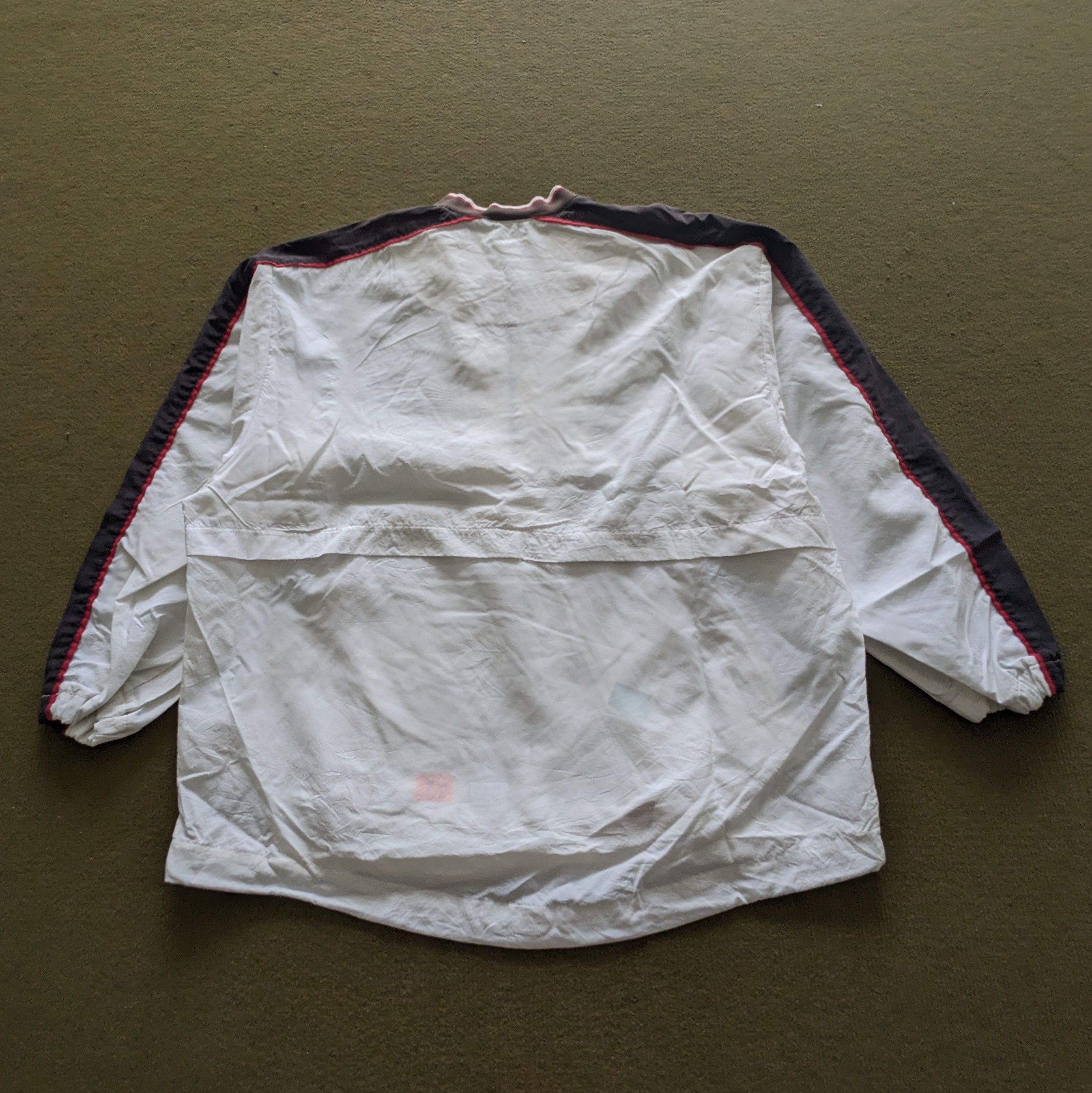 Nike Vintage NIKE Sportswear Brand Windbreaker Jacket Size US L / EU 52-54 / 3 - 2 Thumbnail