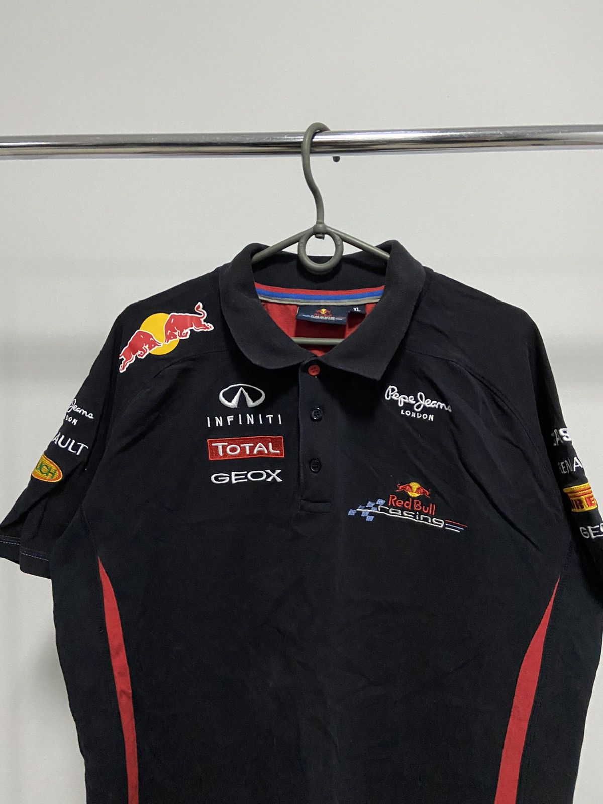 Red Bull × Vintage Red bull polo t shirt big logo racing vintage buttons Size US XL / EU 56 / 4 - 3 Thumbnail