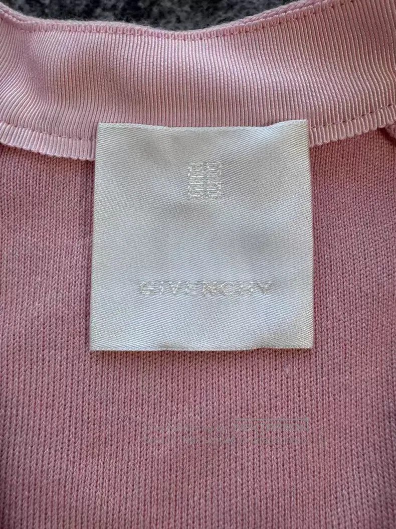 Givenchy Givenchy Pink Buckle Wool Cardigan Size US S / EU 44-46 / 1 - 3 Thumbnail