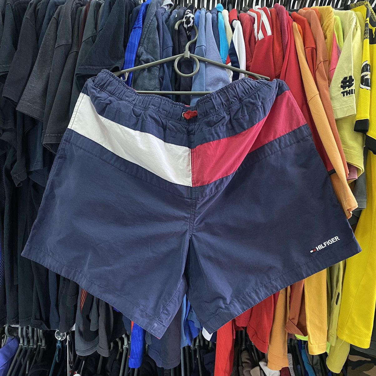 Tommy Hilfiger Vintage Tommy Hilfiger Big Logo swimwear shorts Size US 36 / EU 52 - 1 Thumbnail