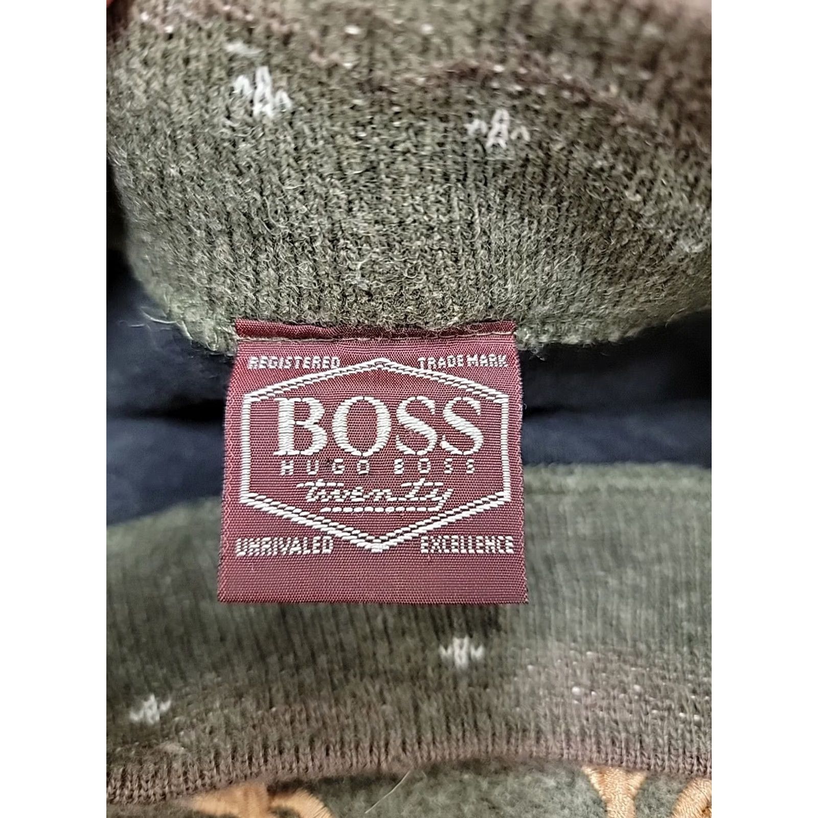 Hugo Boss VINTAGE Hugo Boss Sweater Mens 2XL Pullover Mock Neck Casual Black Knit Wool Cotton Acrylic Button Crew Neck Pullover Mens 2XL Size US XXL / EU 58 / 5 - 5 Thumbnail