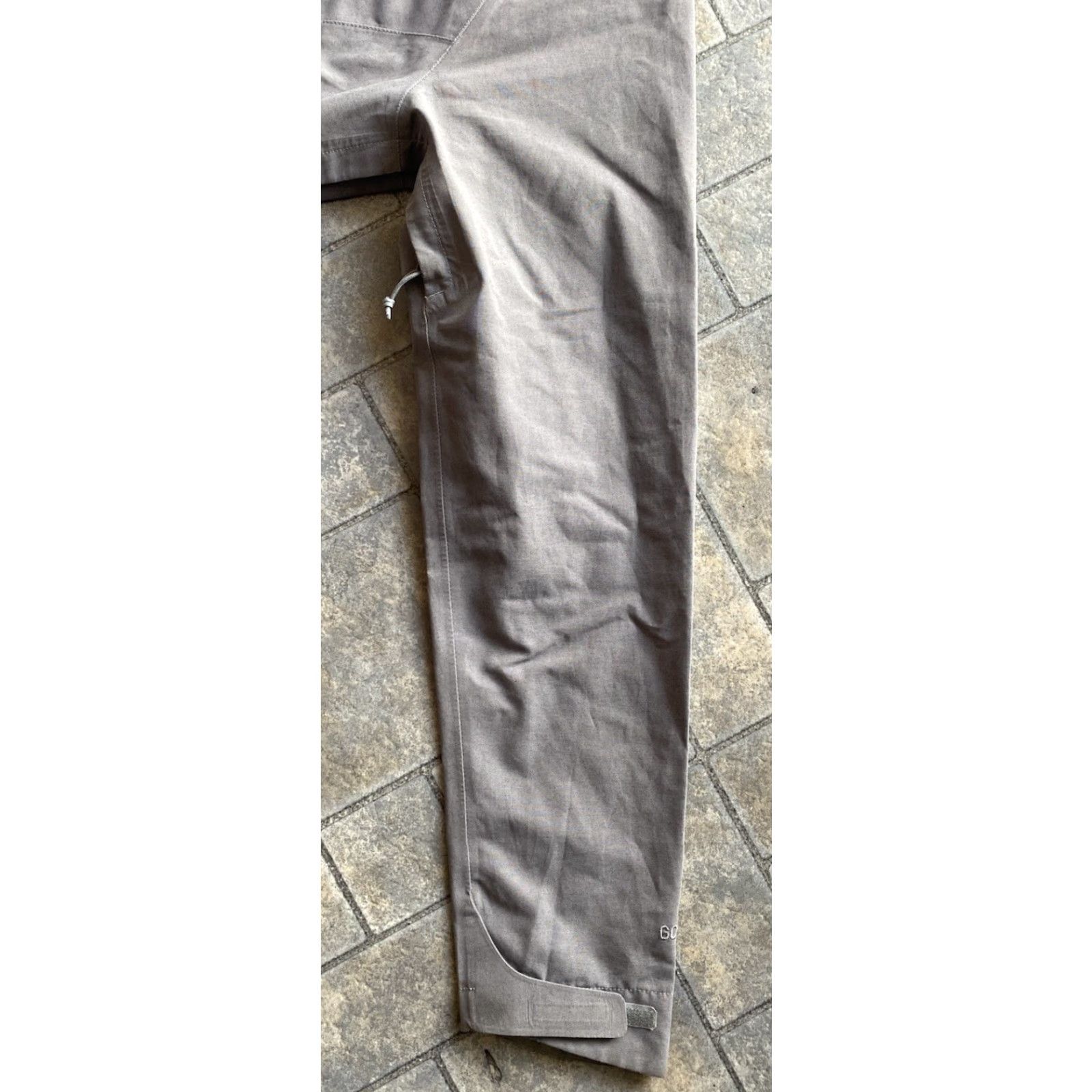 The North Face VINTAGE The North Face Jacket Womens S Gray Goretex Dyrzzle Hooded Logo Raincoat Hiking Size S / US 4 / IT 40 - 7 Thumbnail