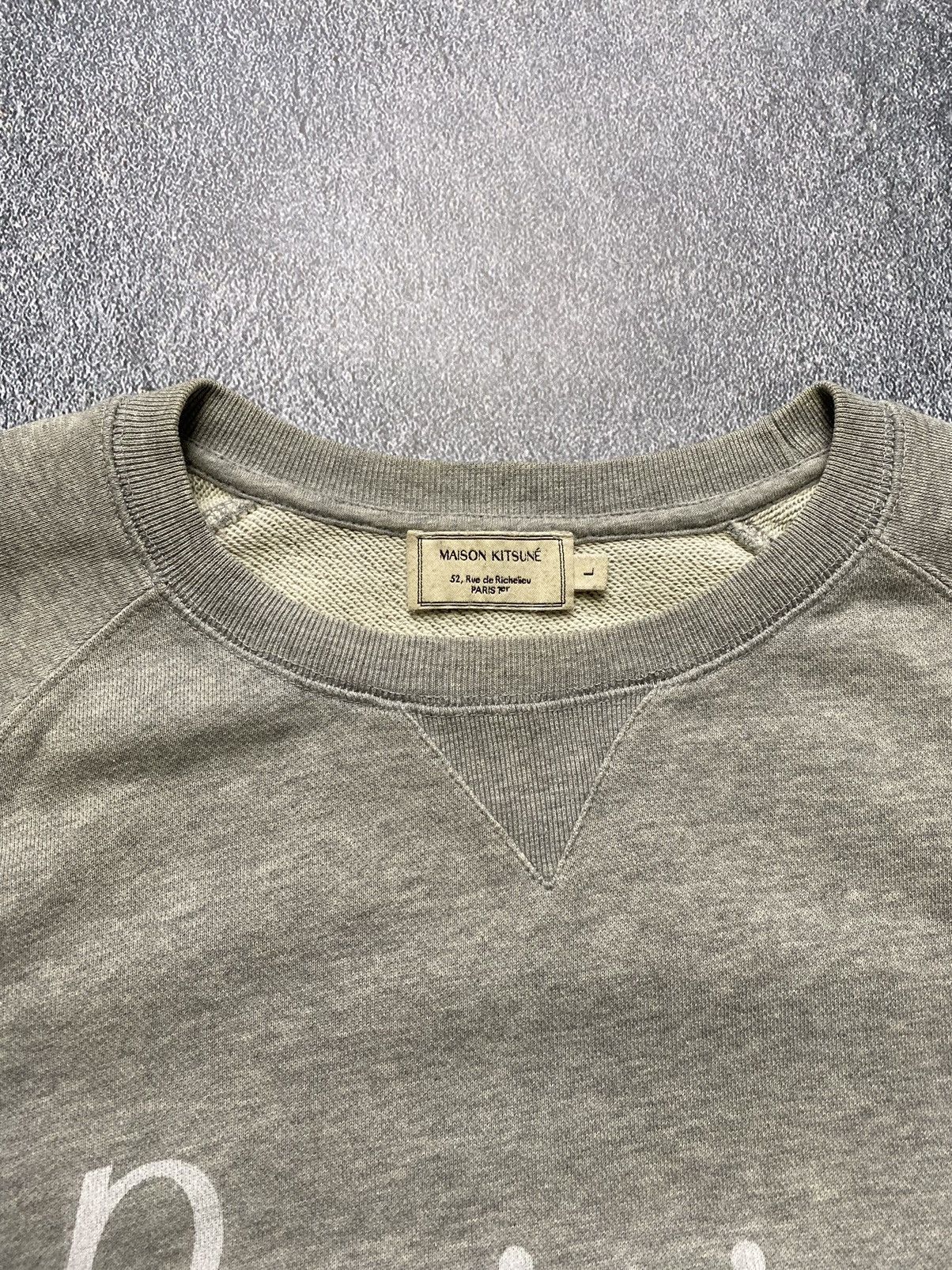 Maison Kitsune Maison Kitsune Parisien Big Logo Crew Neck Sweatshirt Size US L / EU 52-54 / 3 - 11 Thumbnail