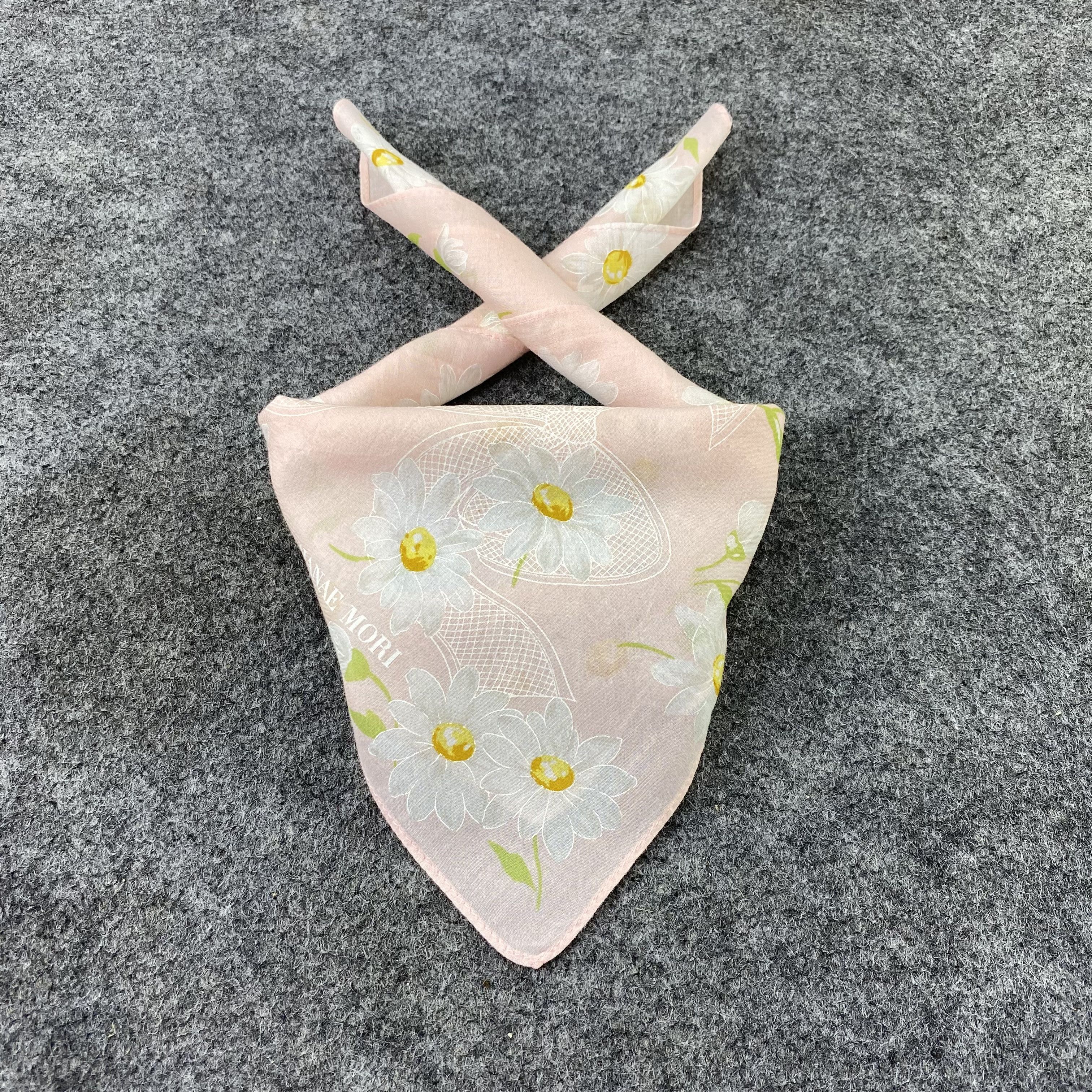 Hanae Mori Hanae Mori Handkerchief / Bandana / Neckerchief-B1119 Size ONE SIZE - 2 Thumbnail