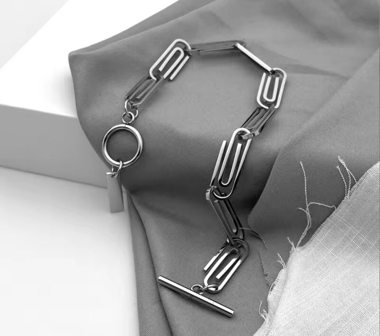 Jewelry × Vintage Paper Clip Bracelet Size ONE SIZE - 4 Thumbnail