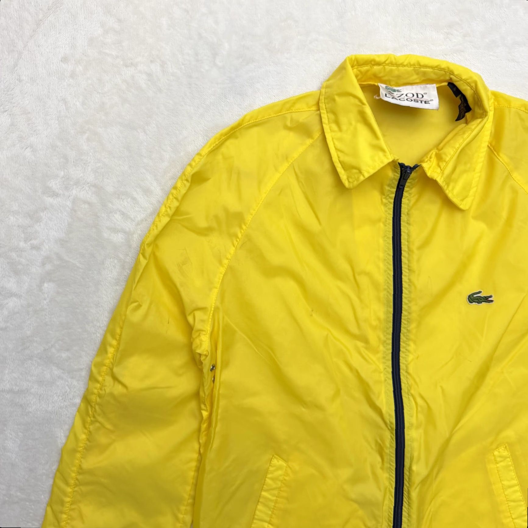 Izod VINTAGE Izod Lacoste Jacket Mens S Yellow Nylon Full Zip Windbreaker 80s Size US S / EU 44-46 / 1 - 6 Thumbnail