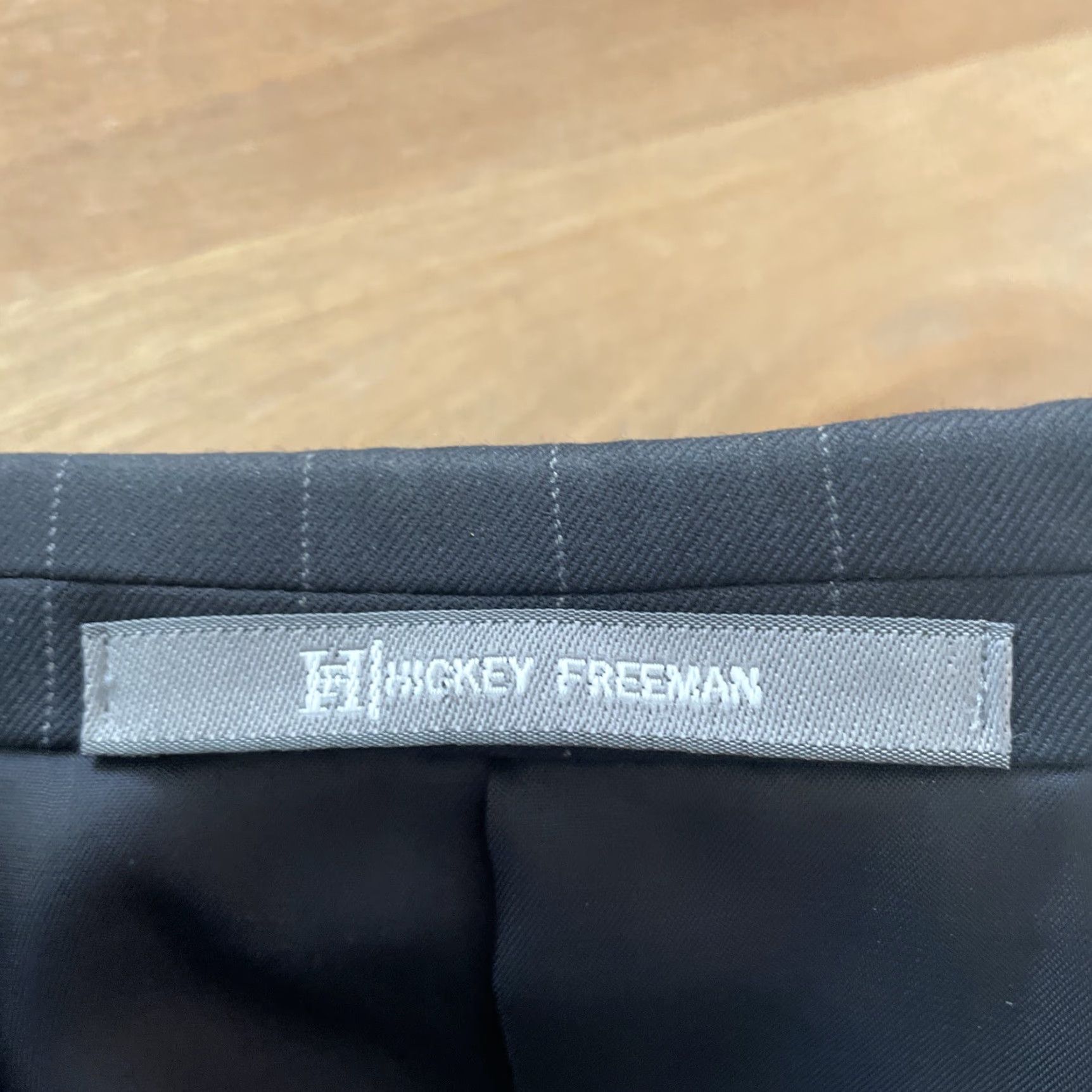 Vintage Hickey Freeman Blazer Single-Breasted 3-Button Black Wool 44L MINT Mens Suit Jacket Pocket Lining Cupro Pinstripe Vintage: No Size 44R - 6 Thumbnail