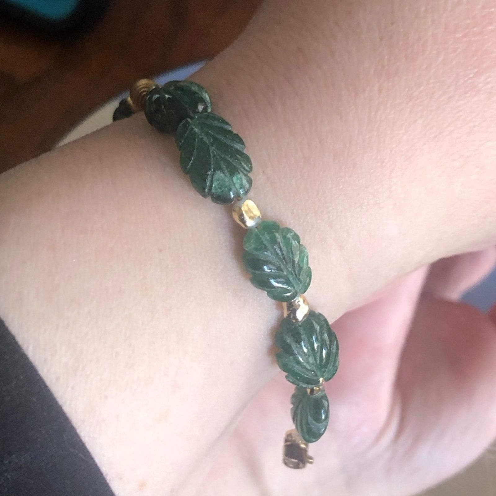 Vintage Vintage hand carved leaf nephrite jade gold filled bracelet Size ONE SIZE - 4 Thumbnail